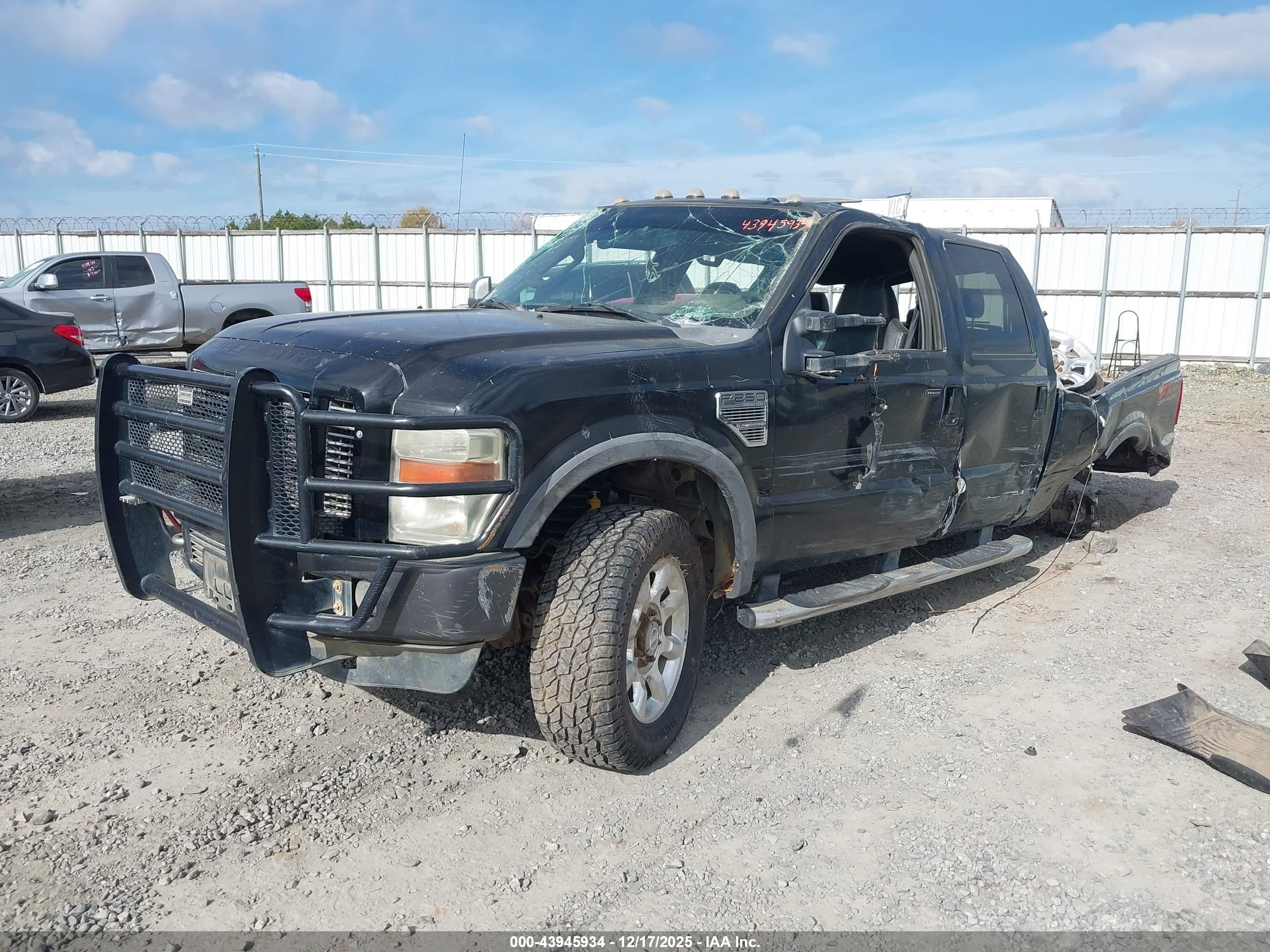 FORD F-250 image 2