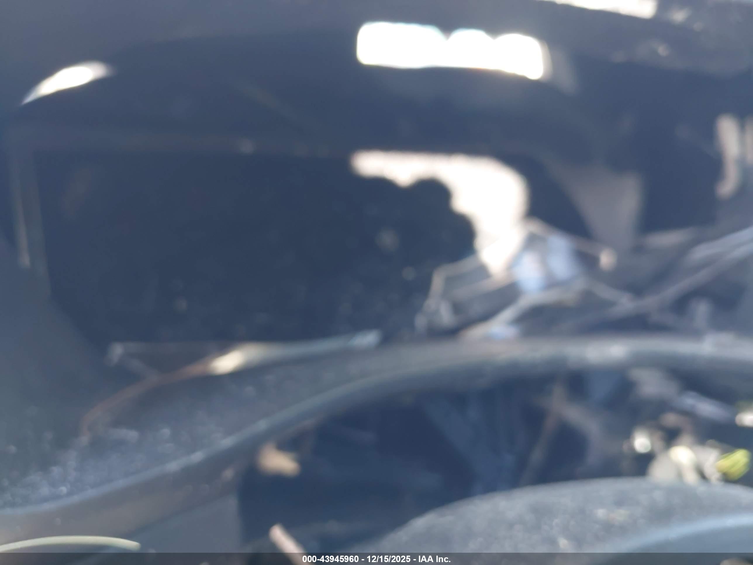 VOLVO XC40 image 7