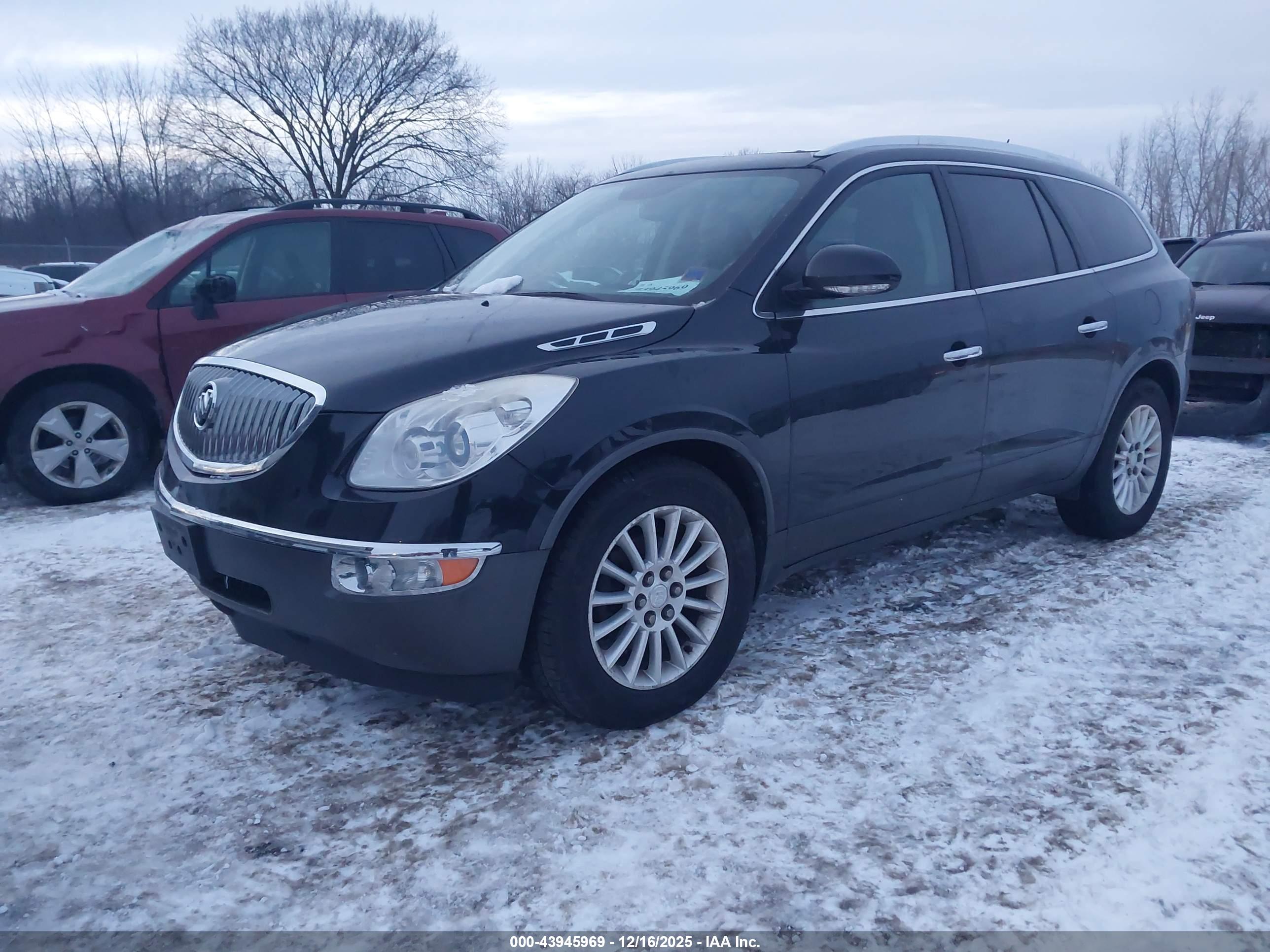 BUICK ENCLAVE image 2