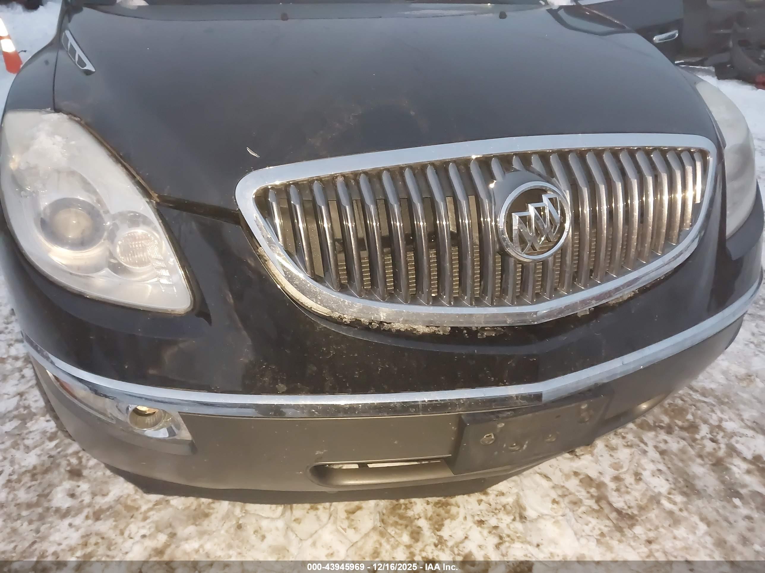 BUICK ENCLAVE image 6