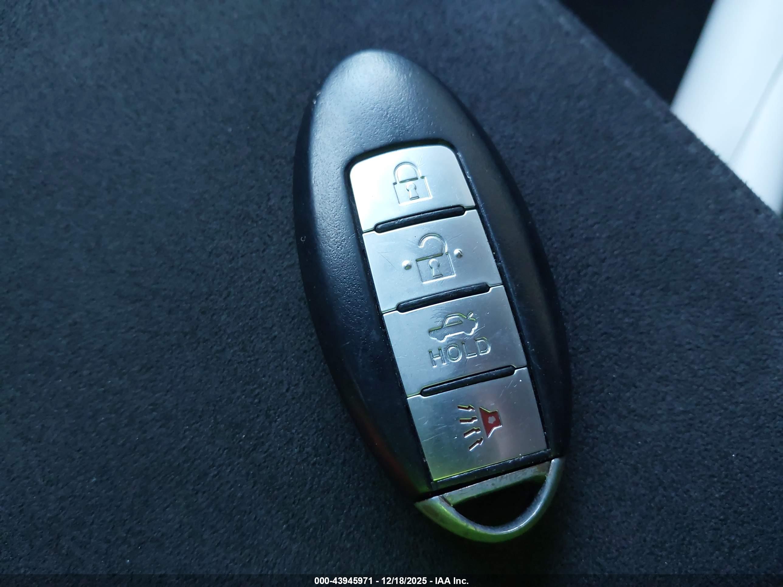 NISSAN ALTIMA image 11