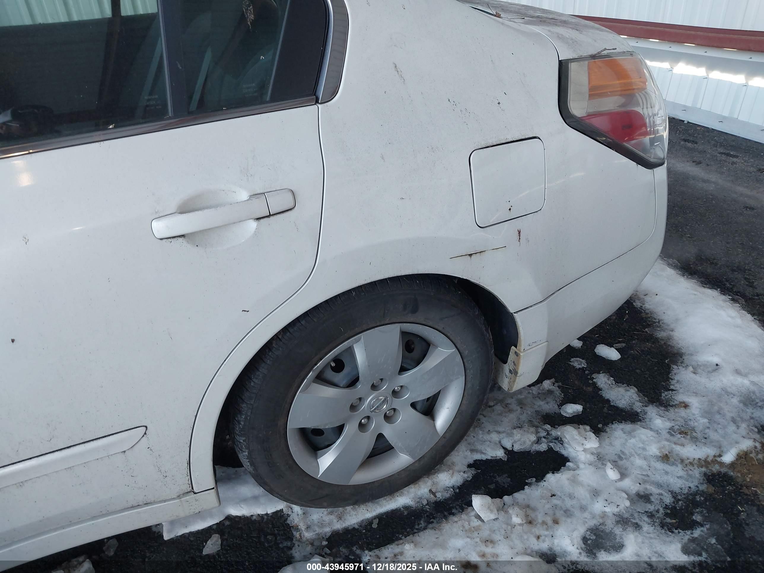 NISSAN ALTIMA image 6