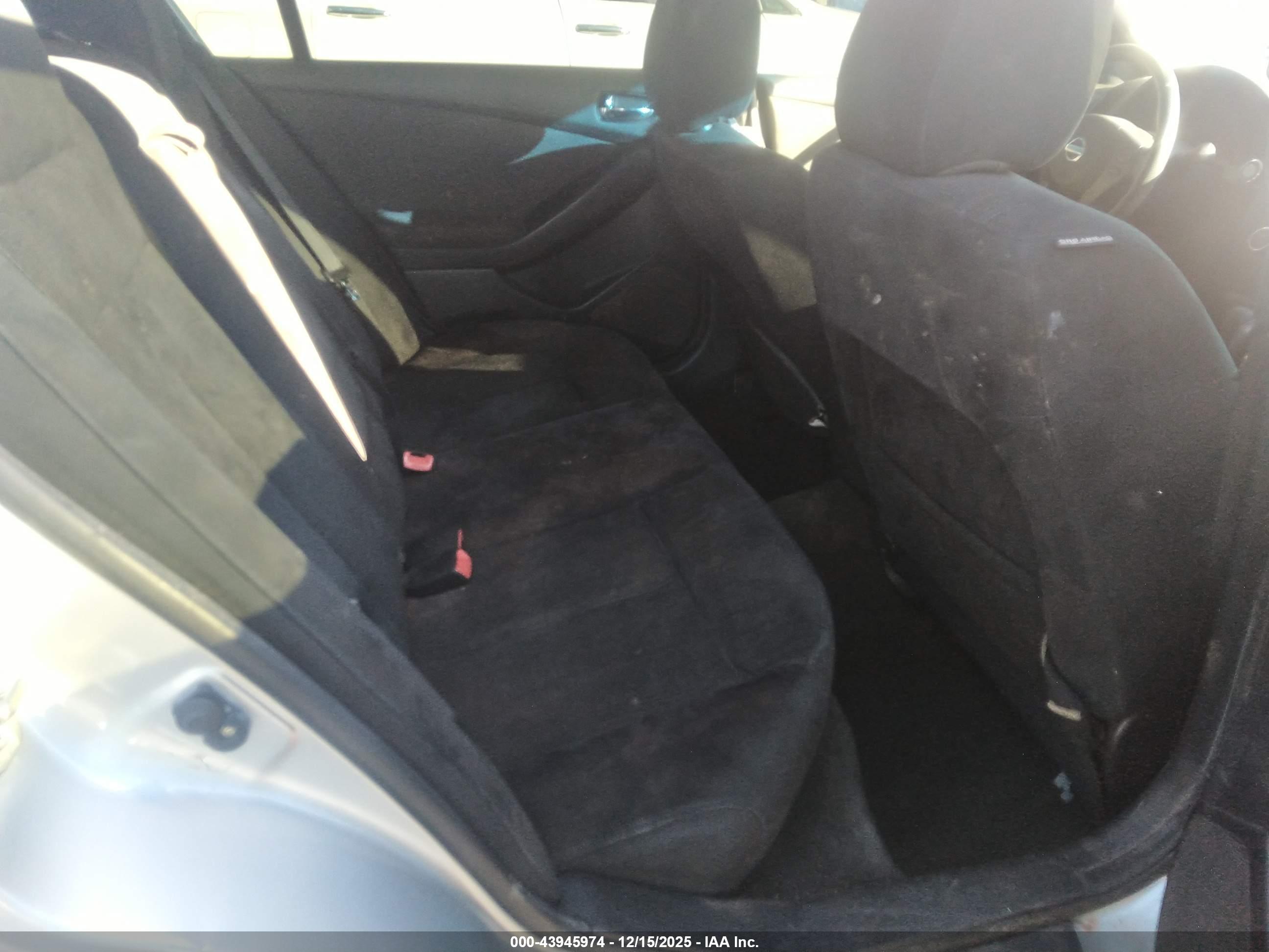 NISSAN ALTIMA image 8