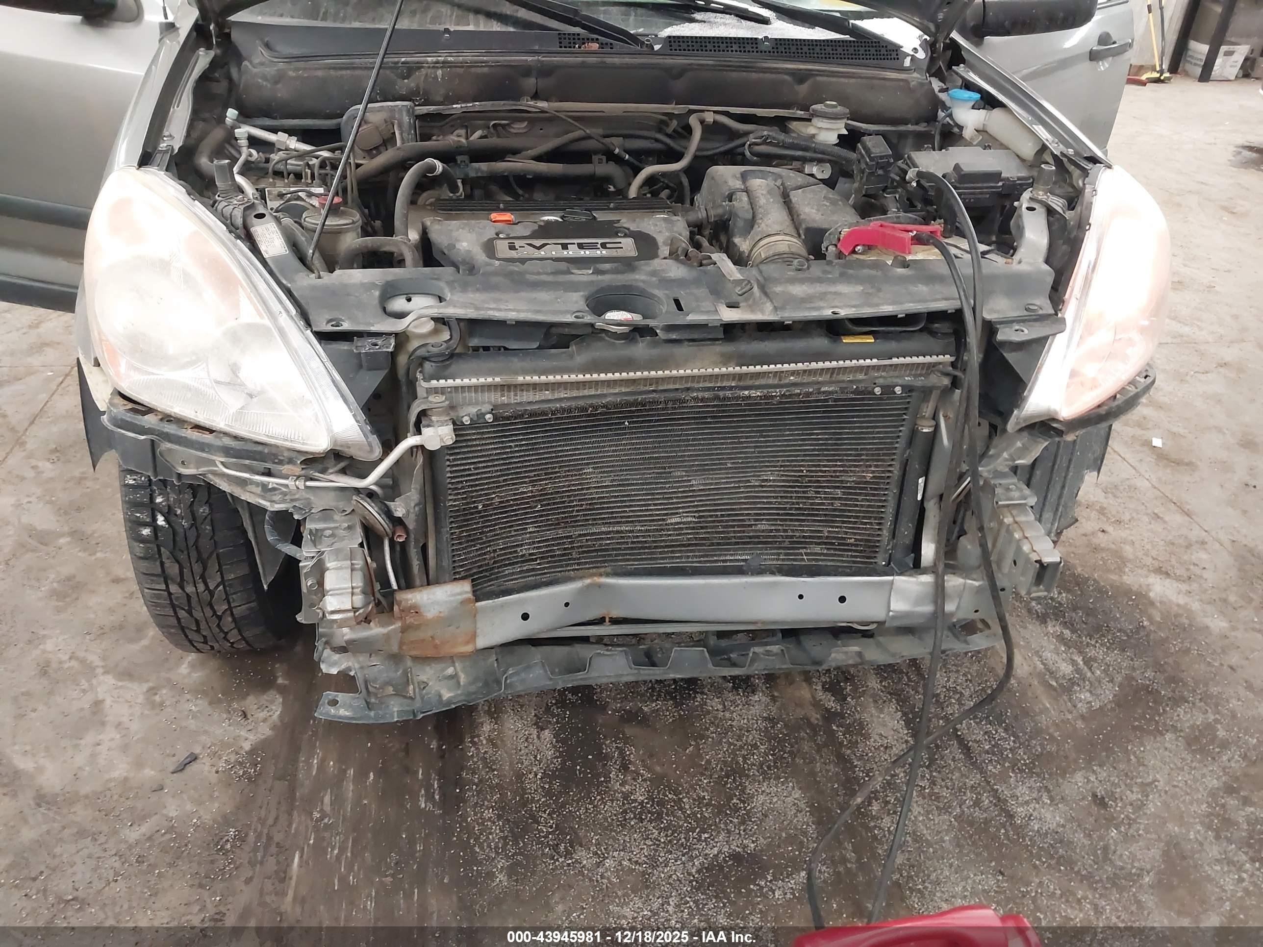 HONDA CR-V image 6