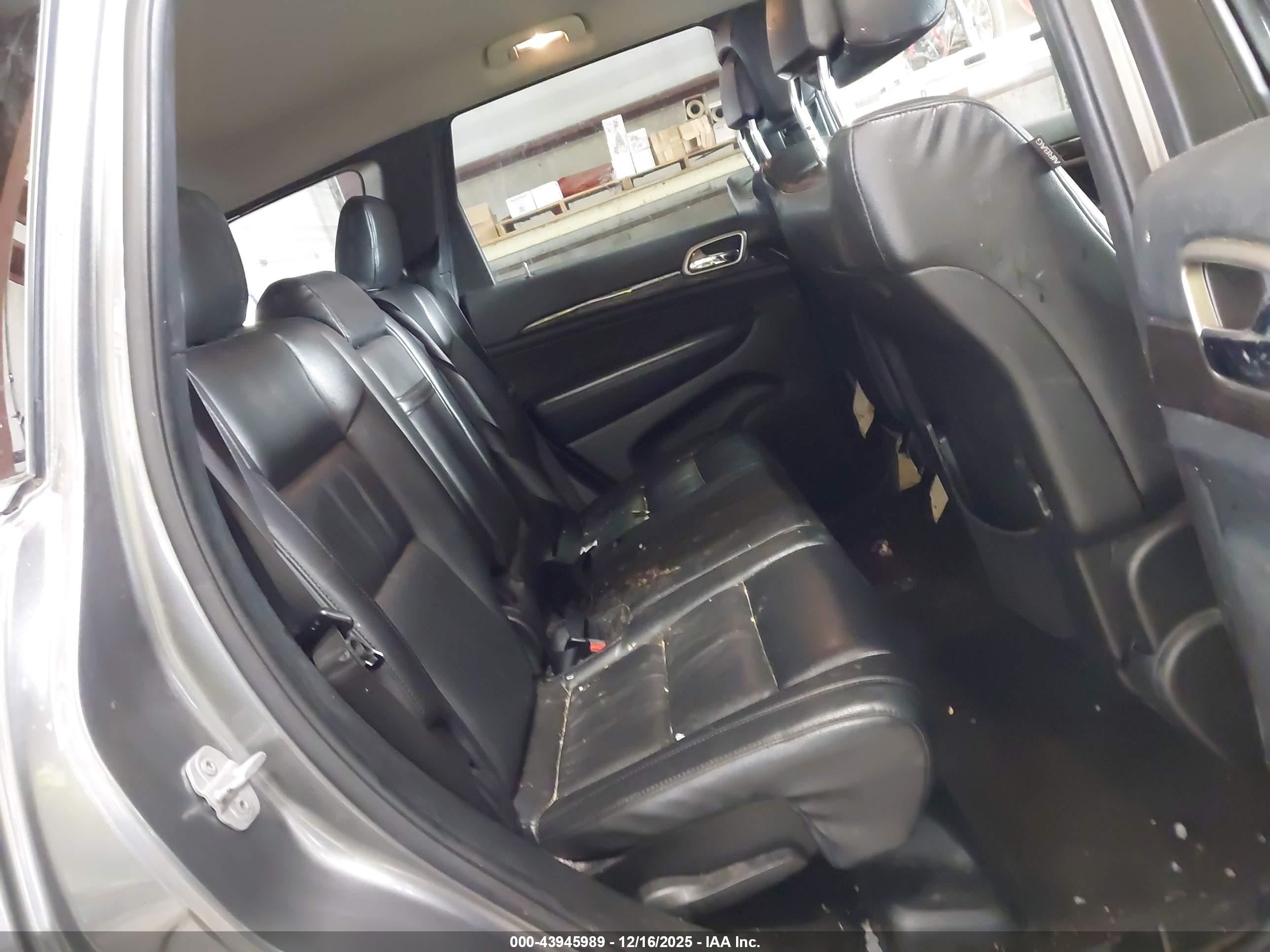 JEEP GRAND image 8