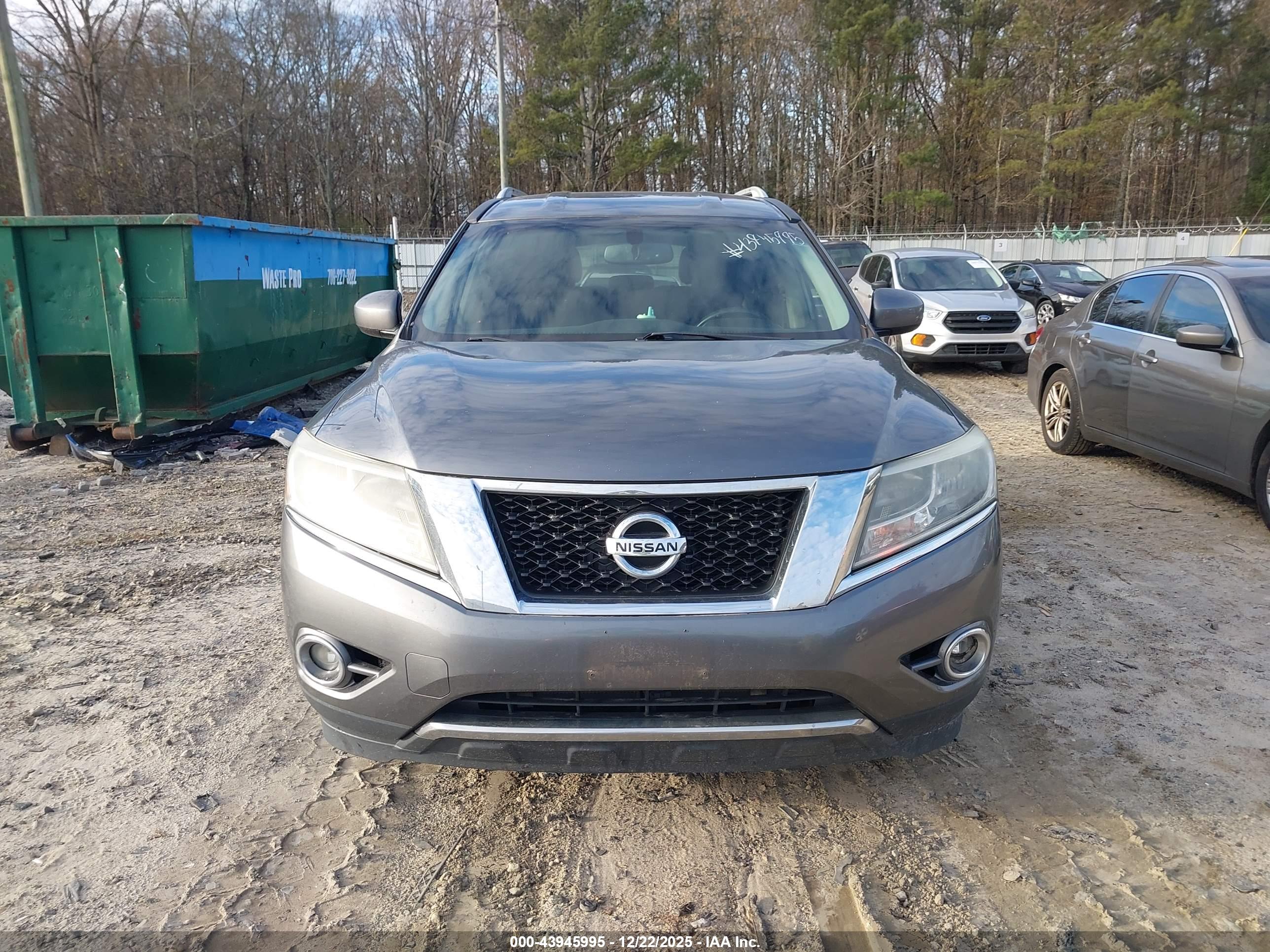 NISSAN PATHFINDER image 6