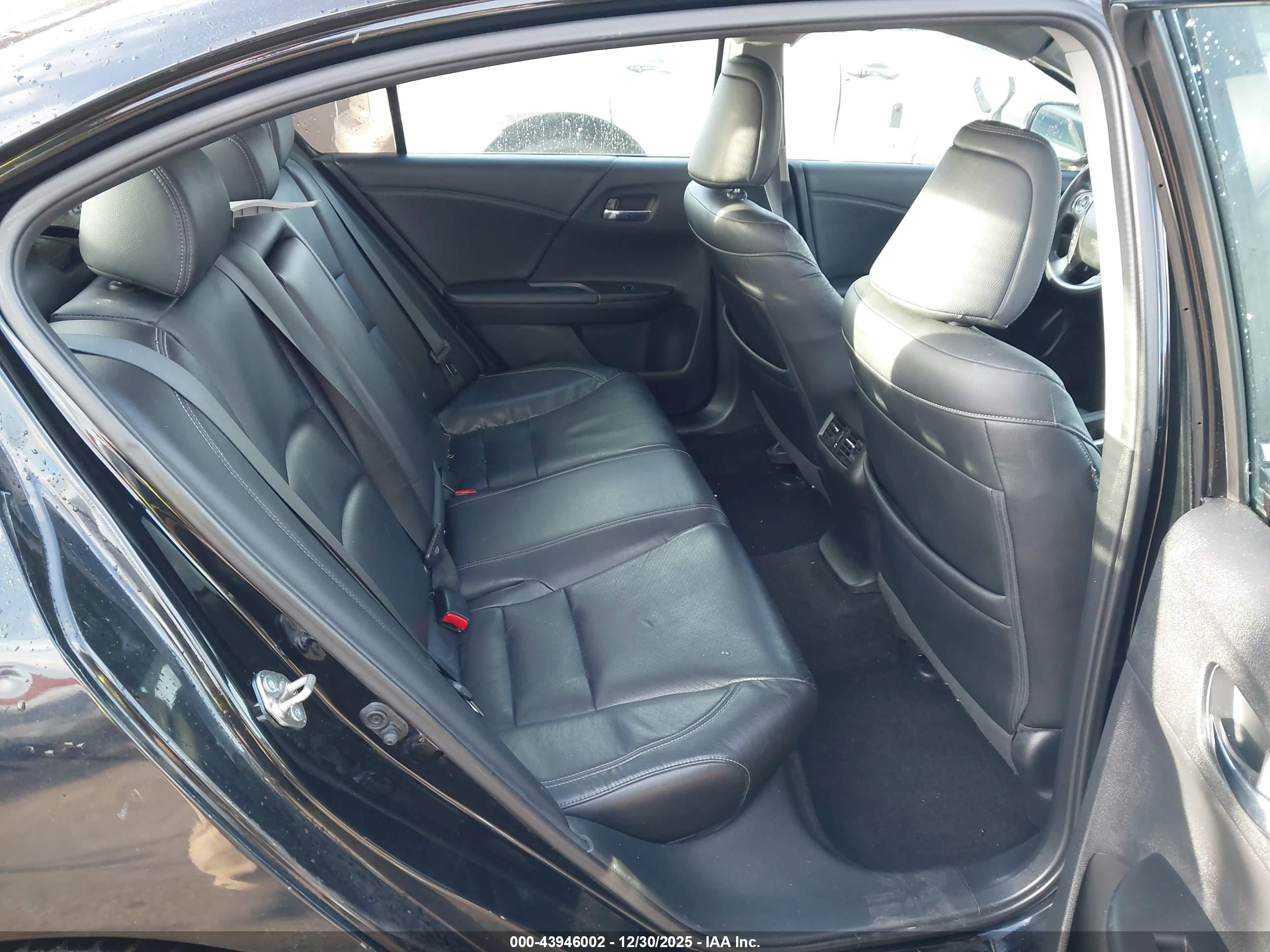 HONDA ACCORD image 8