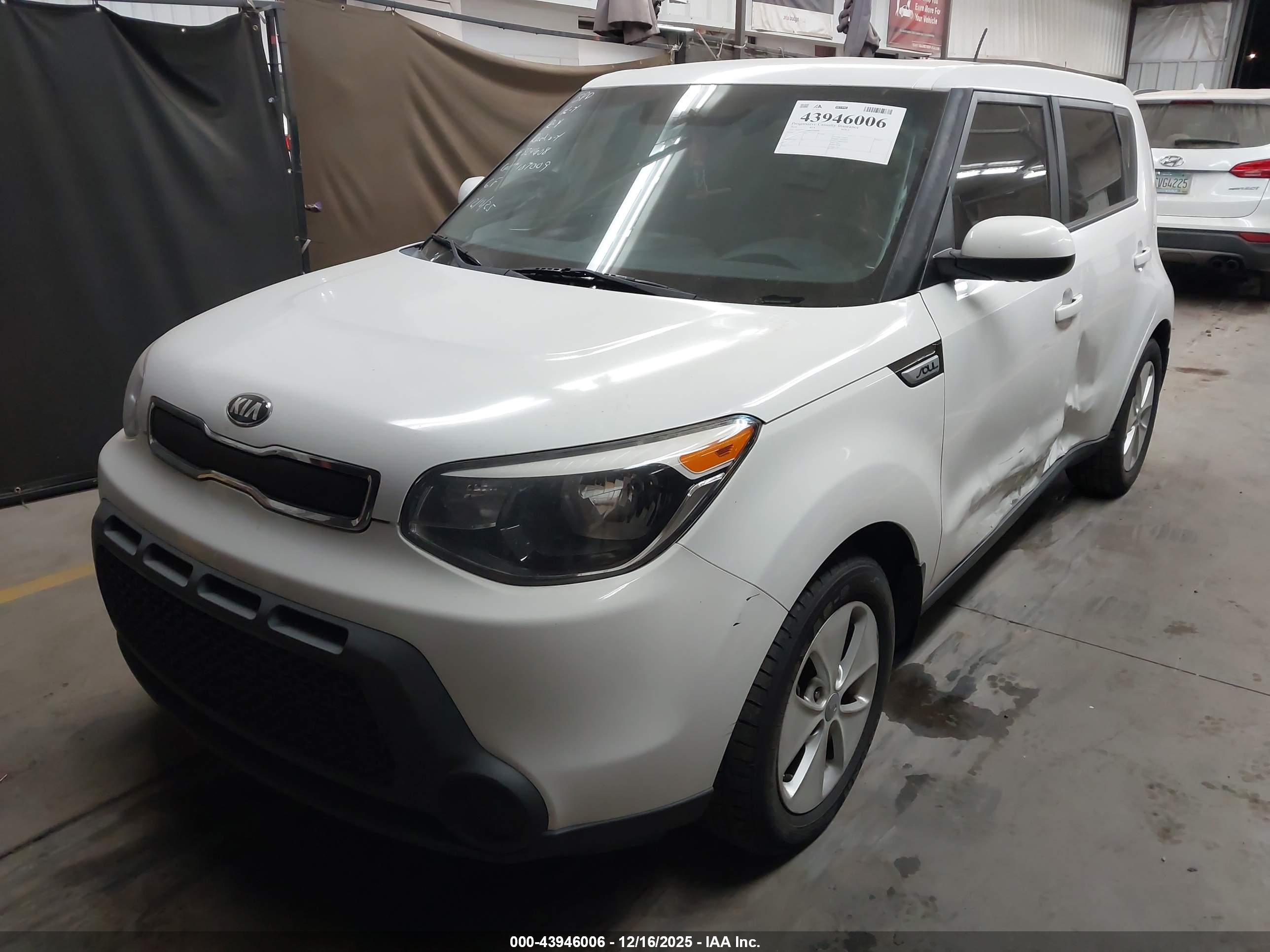KIA SOUL image 2