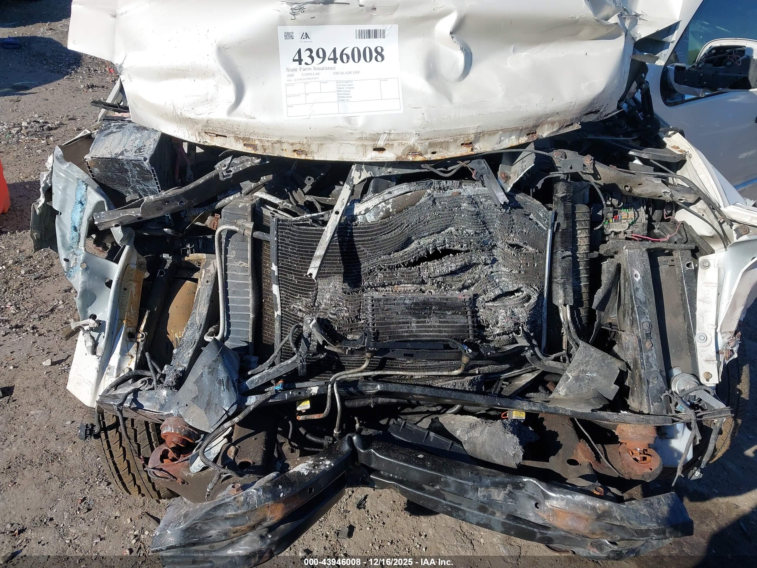 CADILLAC ESCALADE image 10