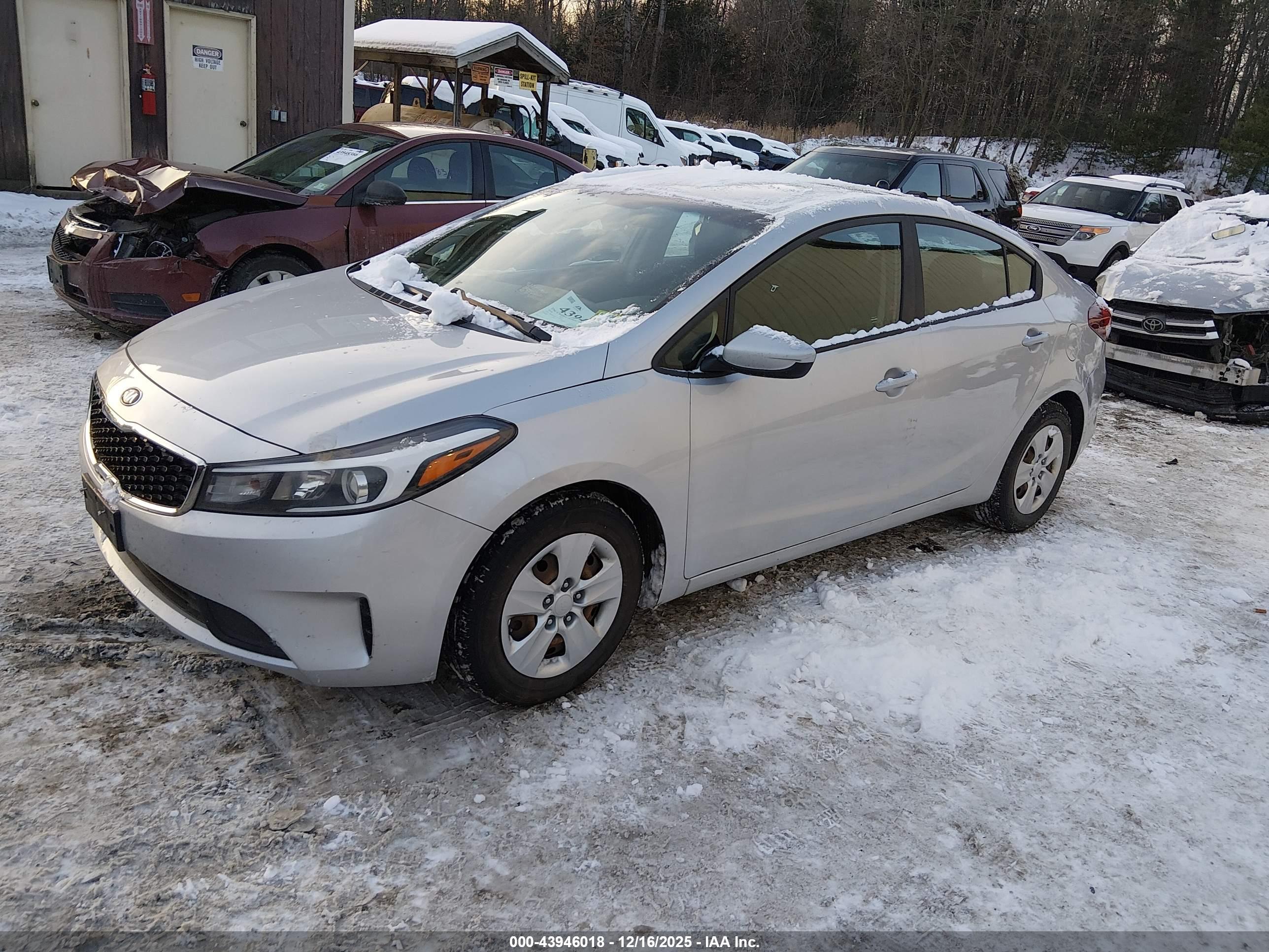 KIA FORTE image 2