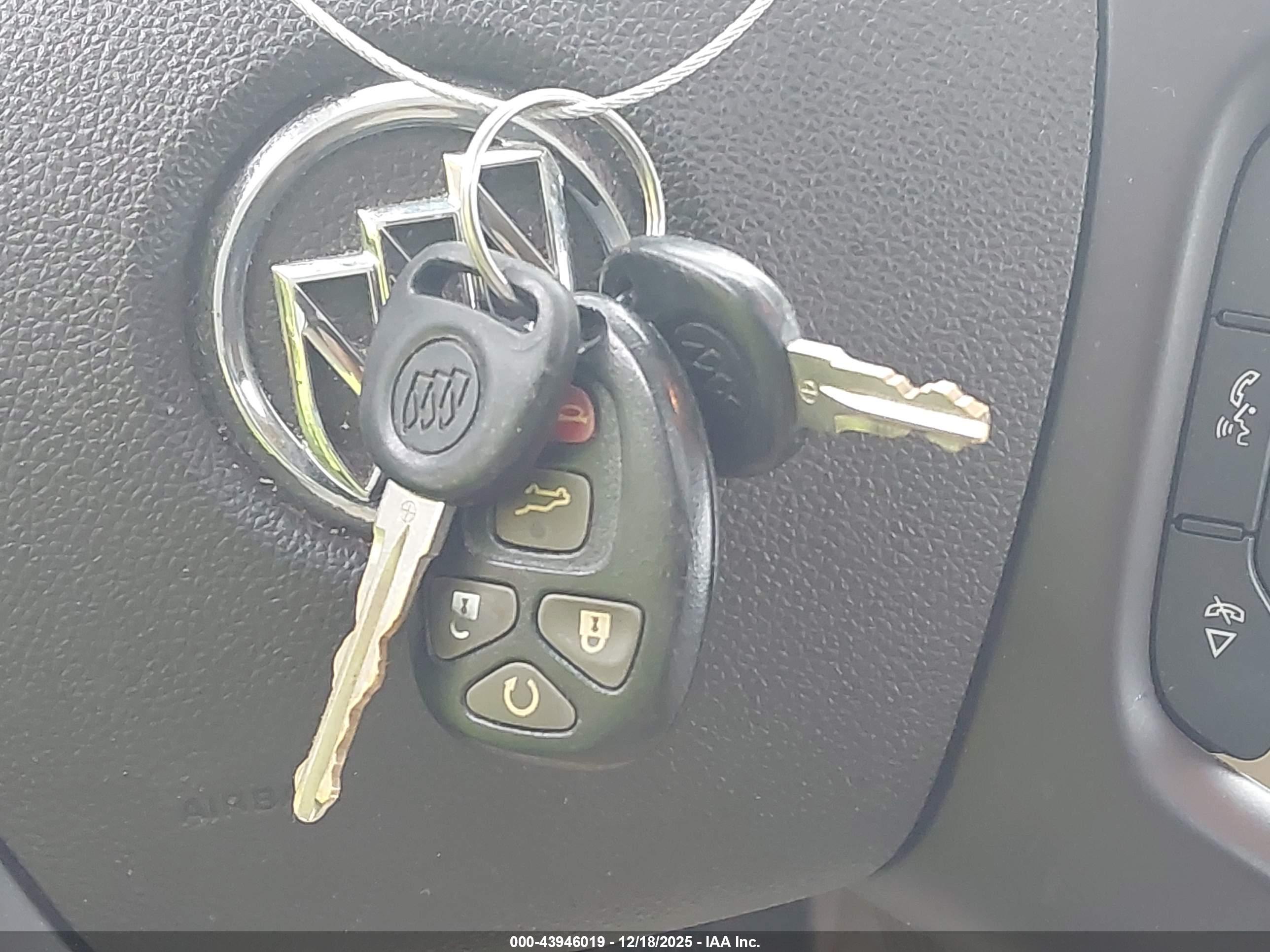 BUICK ENCLAVE image 11
