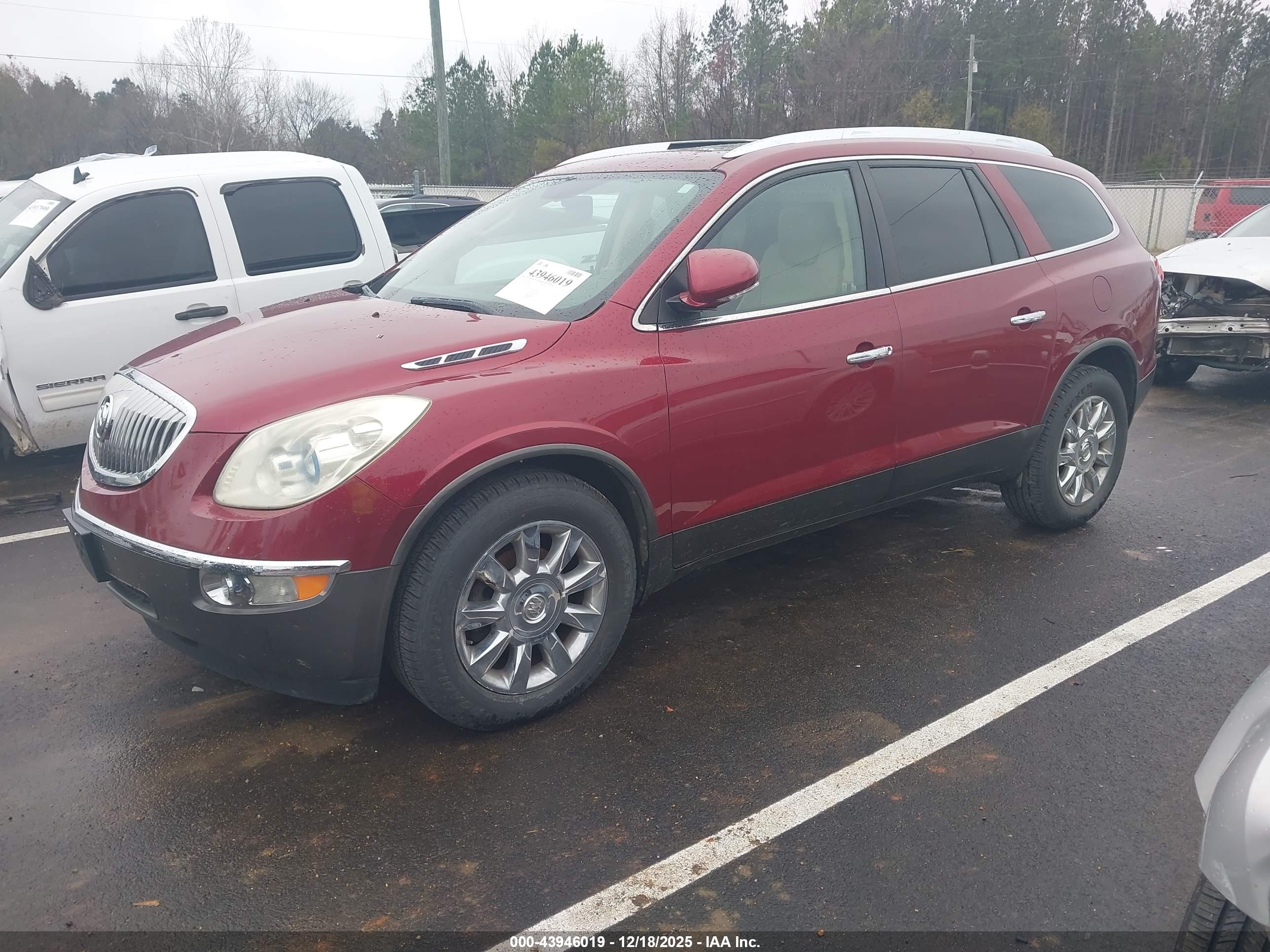 BUICK ENCLAVE image 2