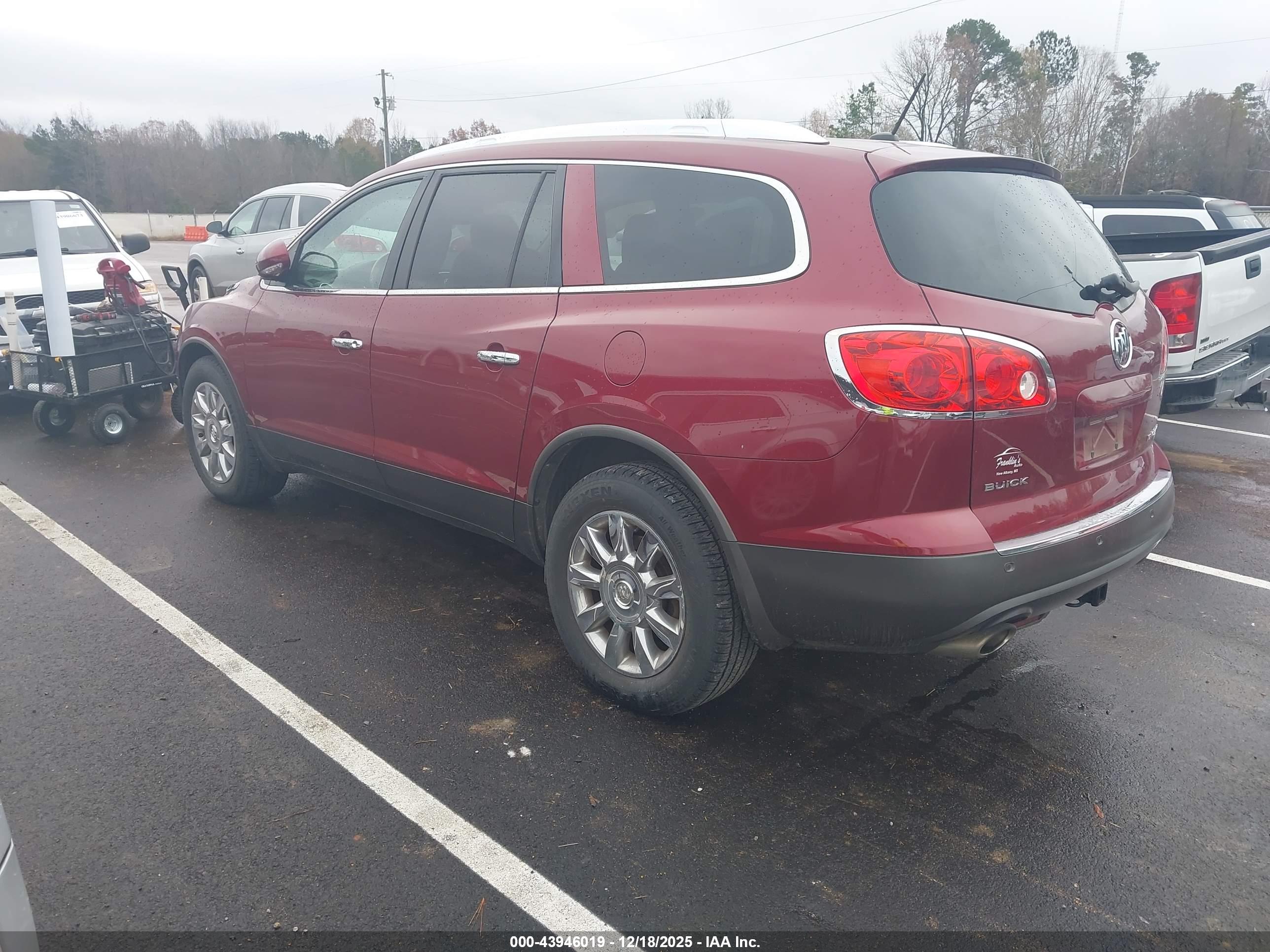 BUICK ENCLAVE image 3