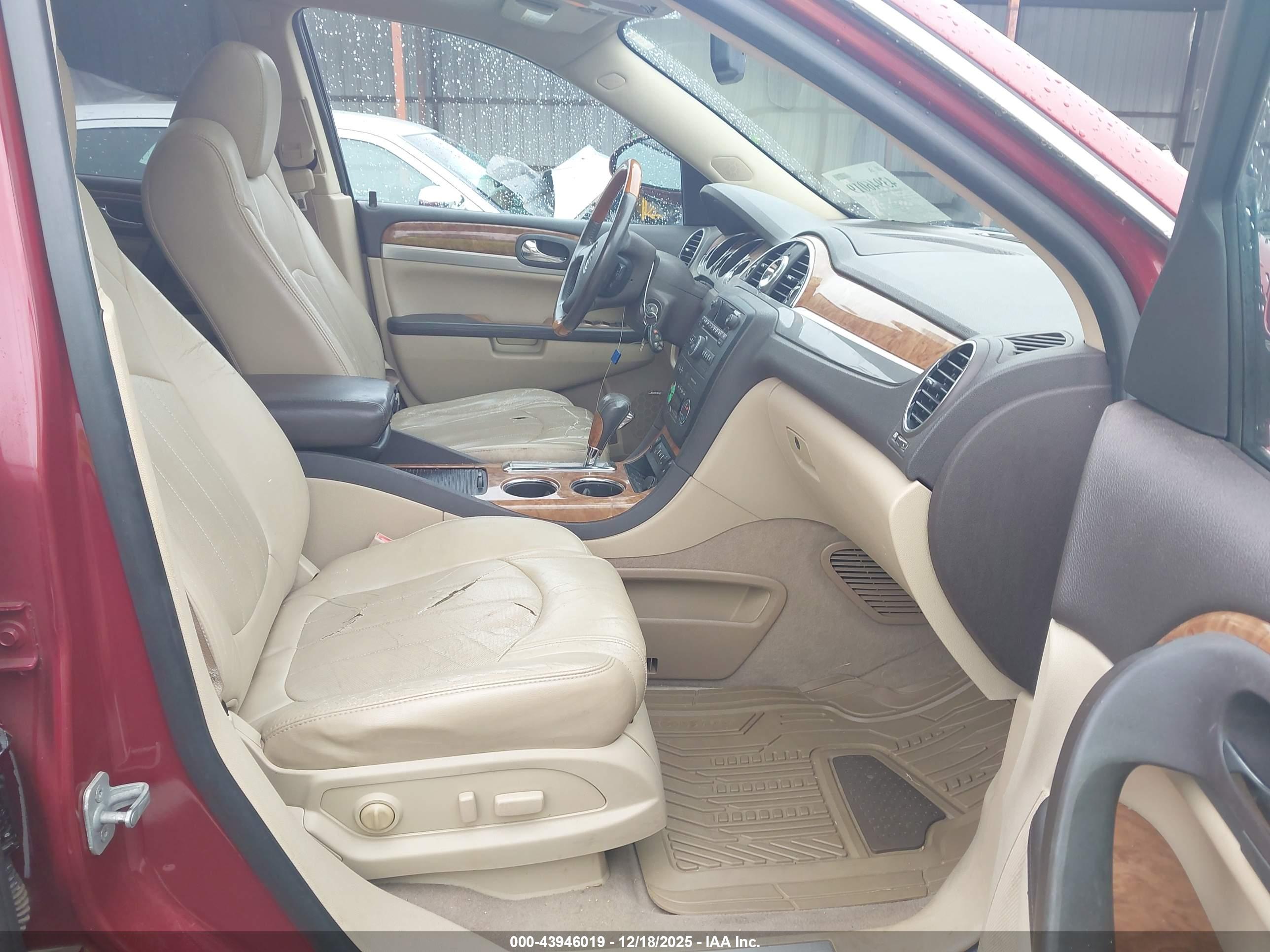 BUICK ENCLAVE image 5