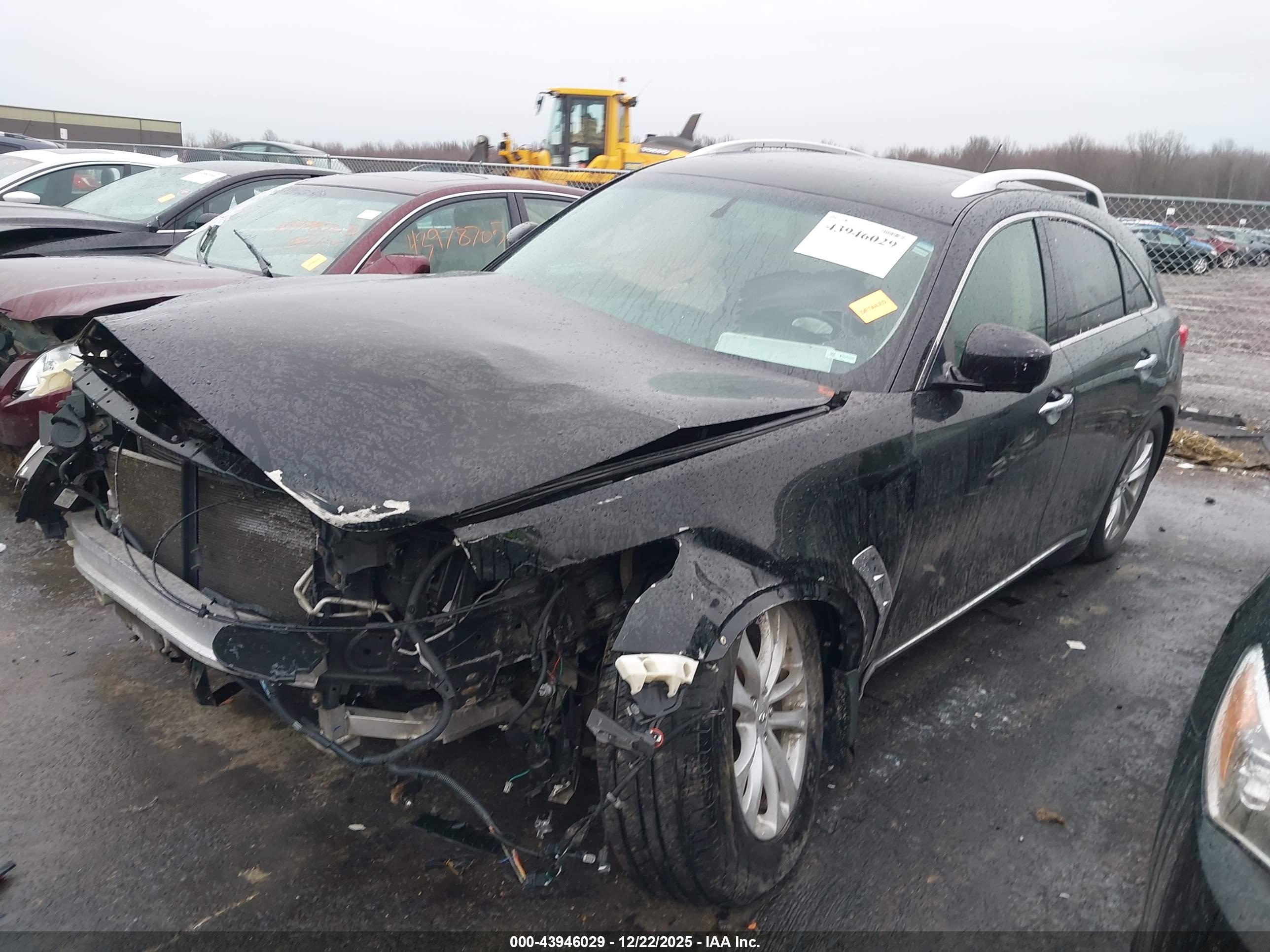 INFINITI FX37 image 2