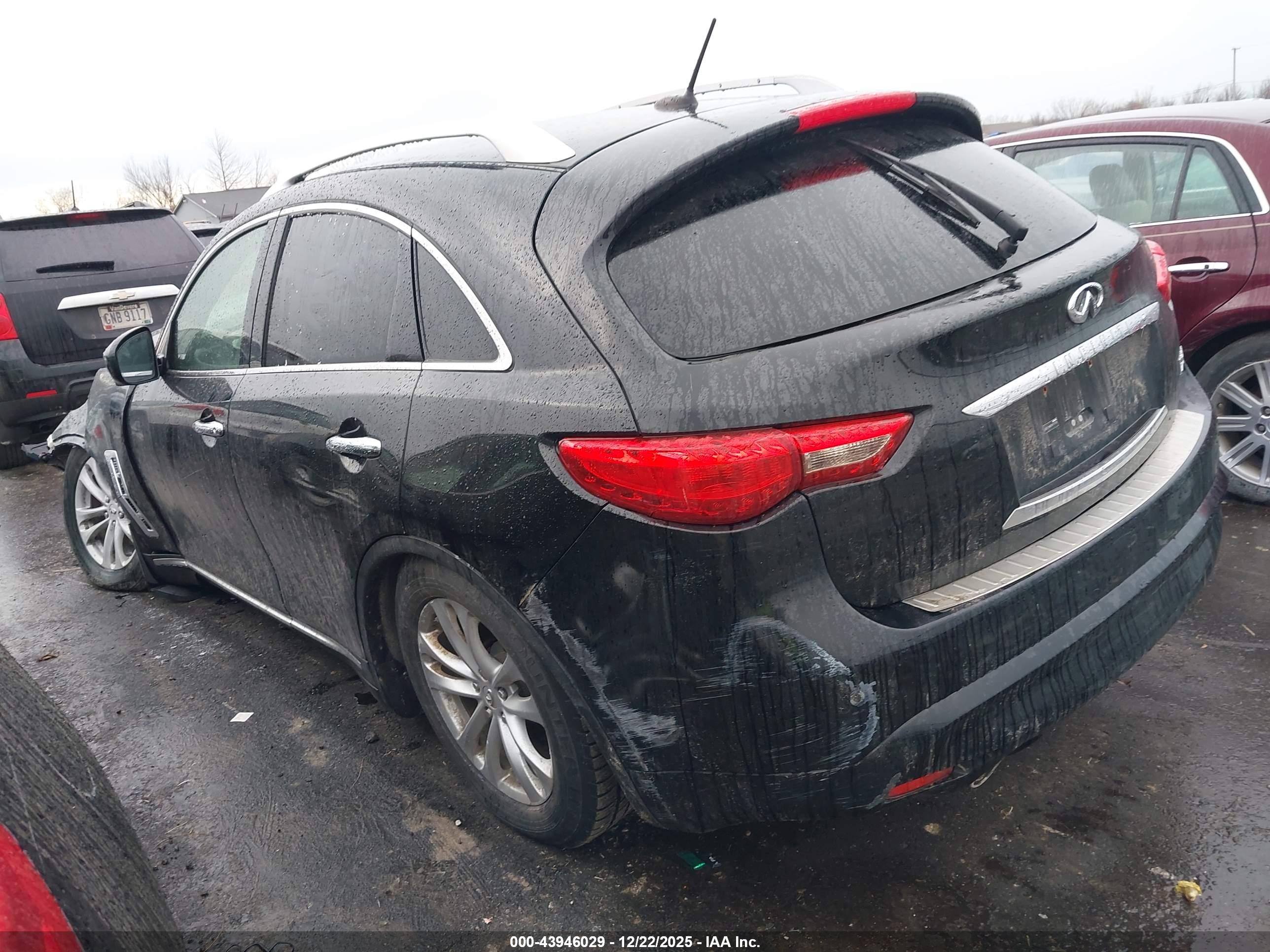 INFINITI FX37 image 3