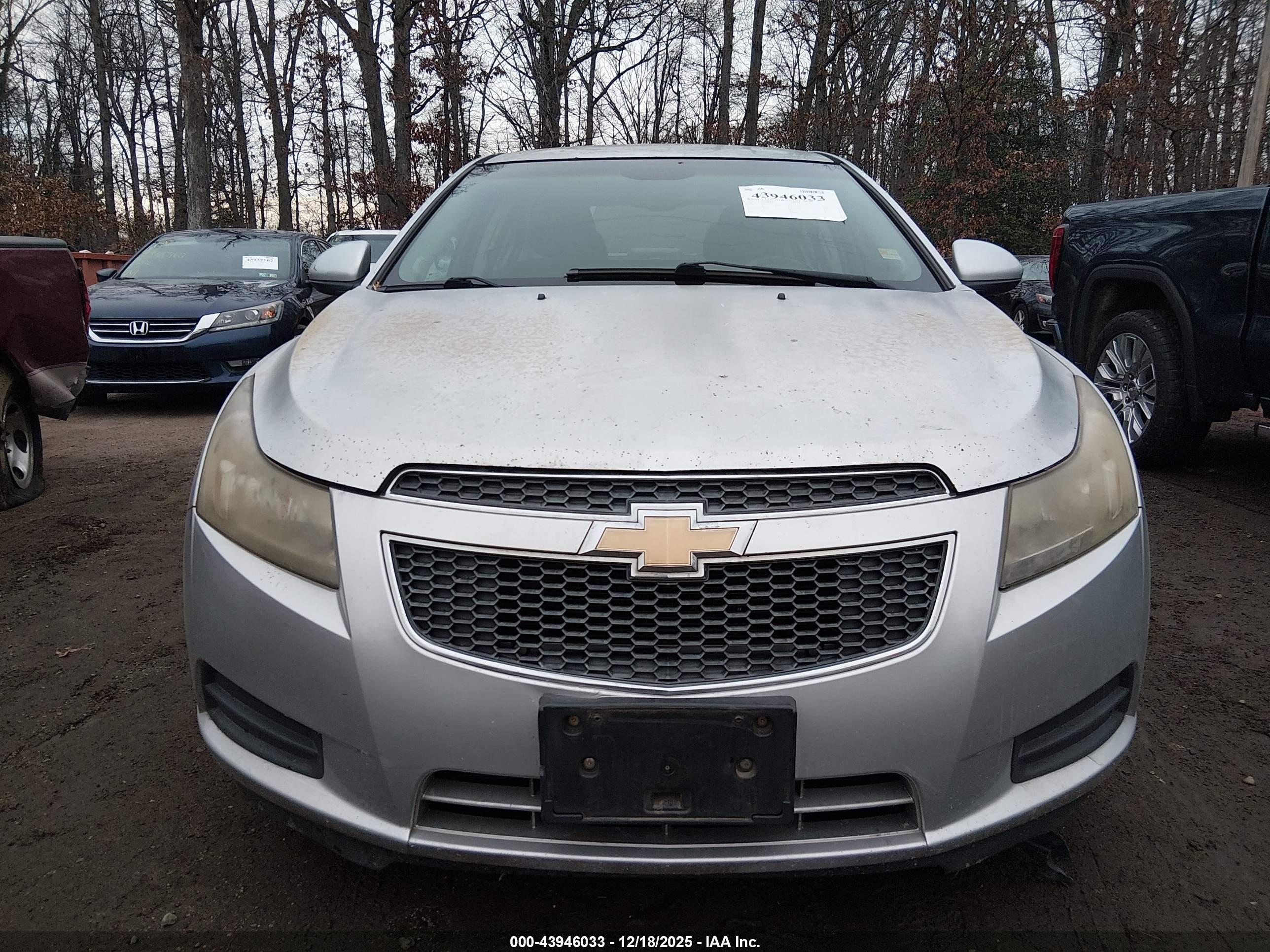 CHEVROLET CRUZE image 6