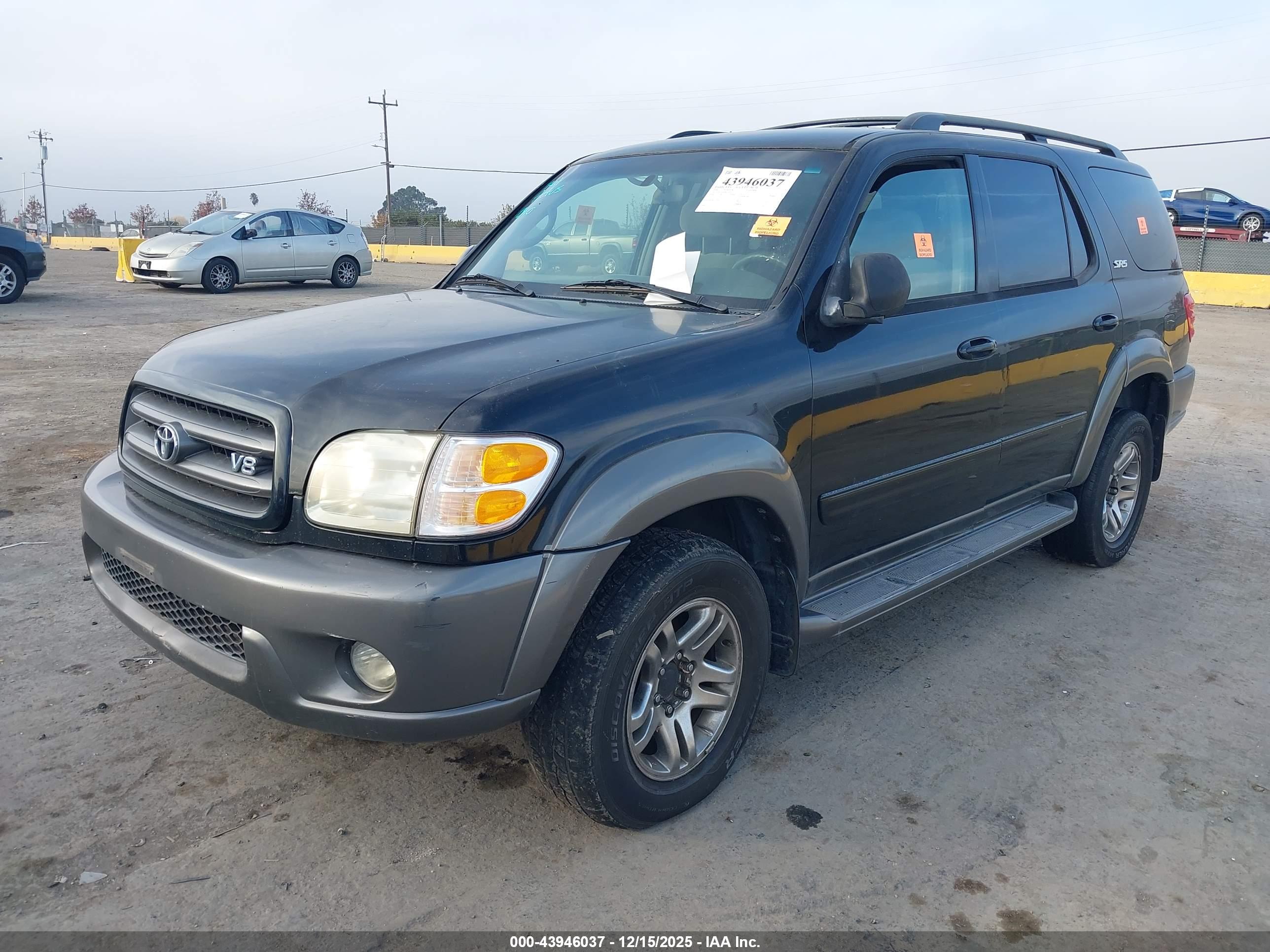 TOYOTA SEQUOIA image 2