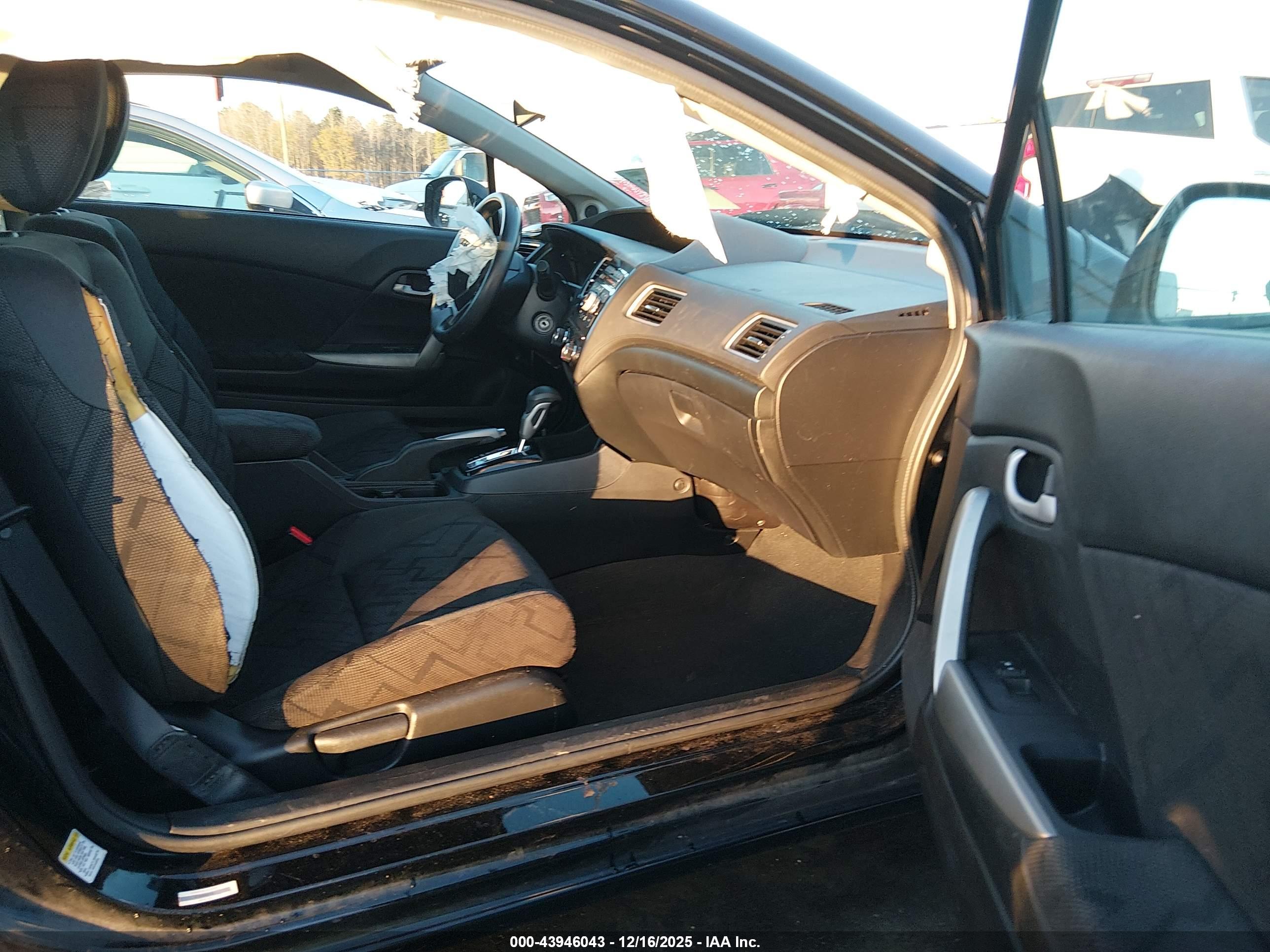 HONDA CIVIC image 5