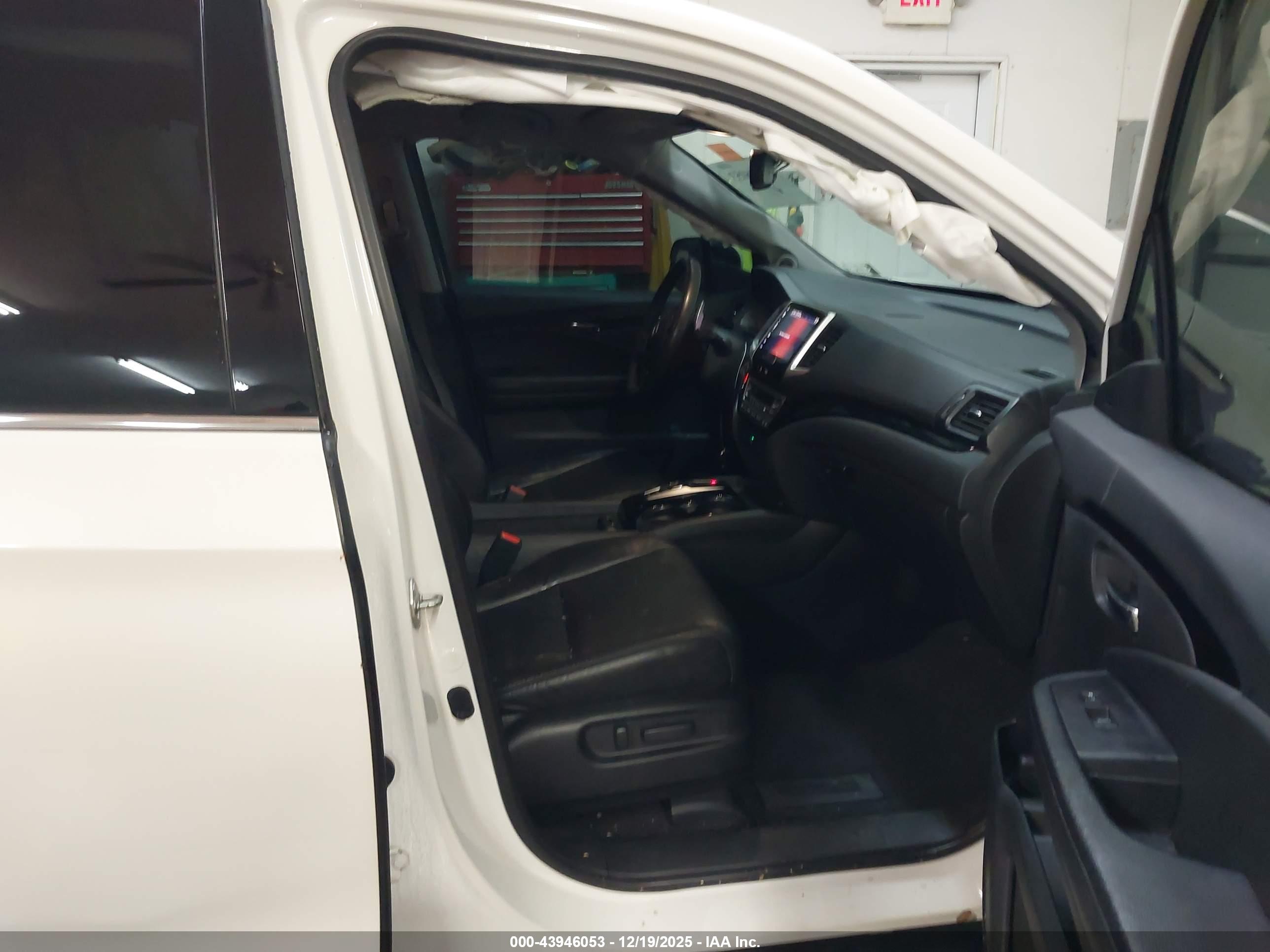 HONDA PILOT image 5