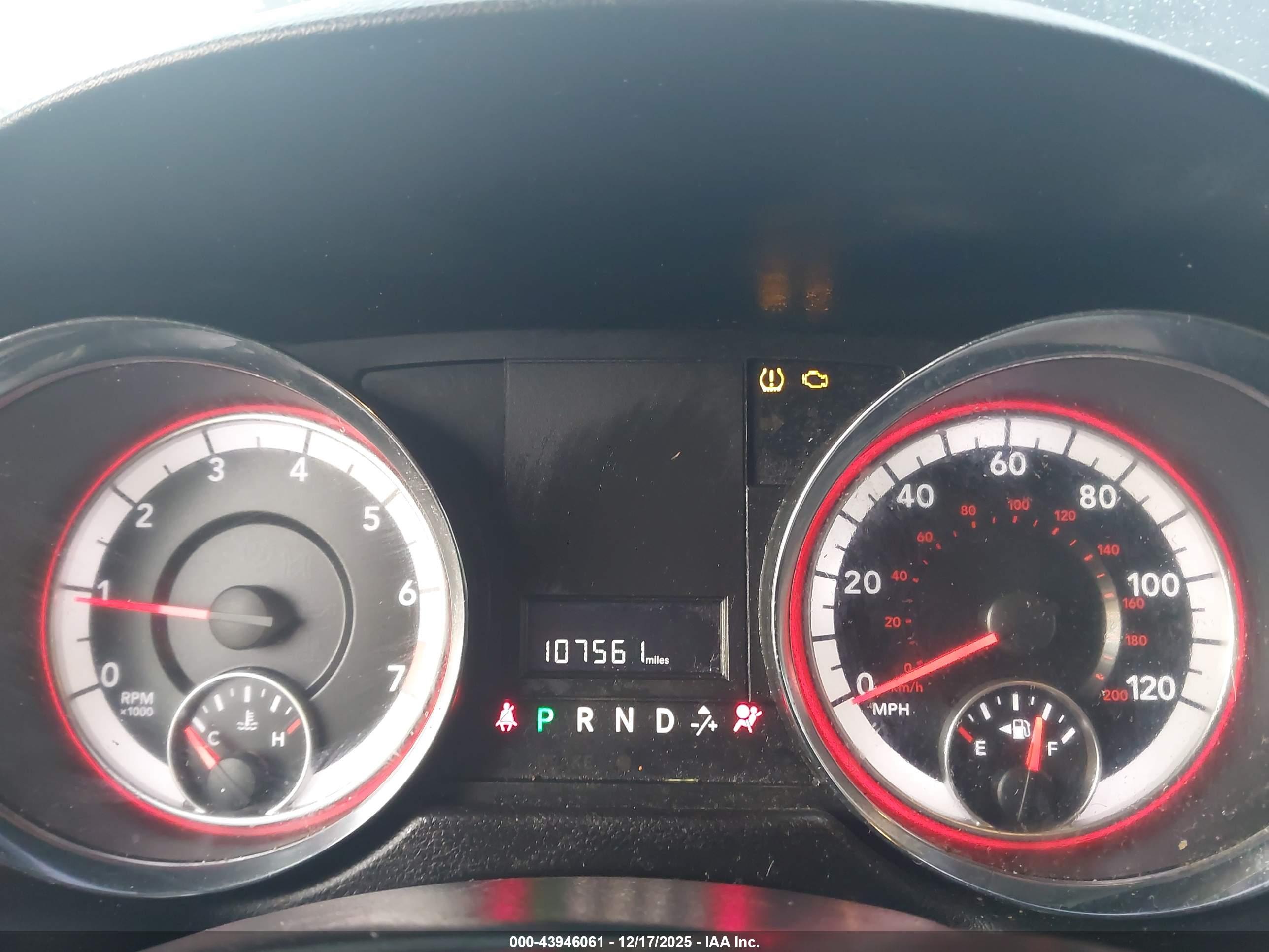 DODGE GRAND image 7
