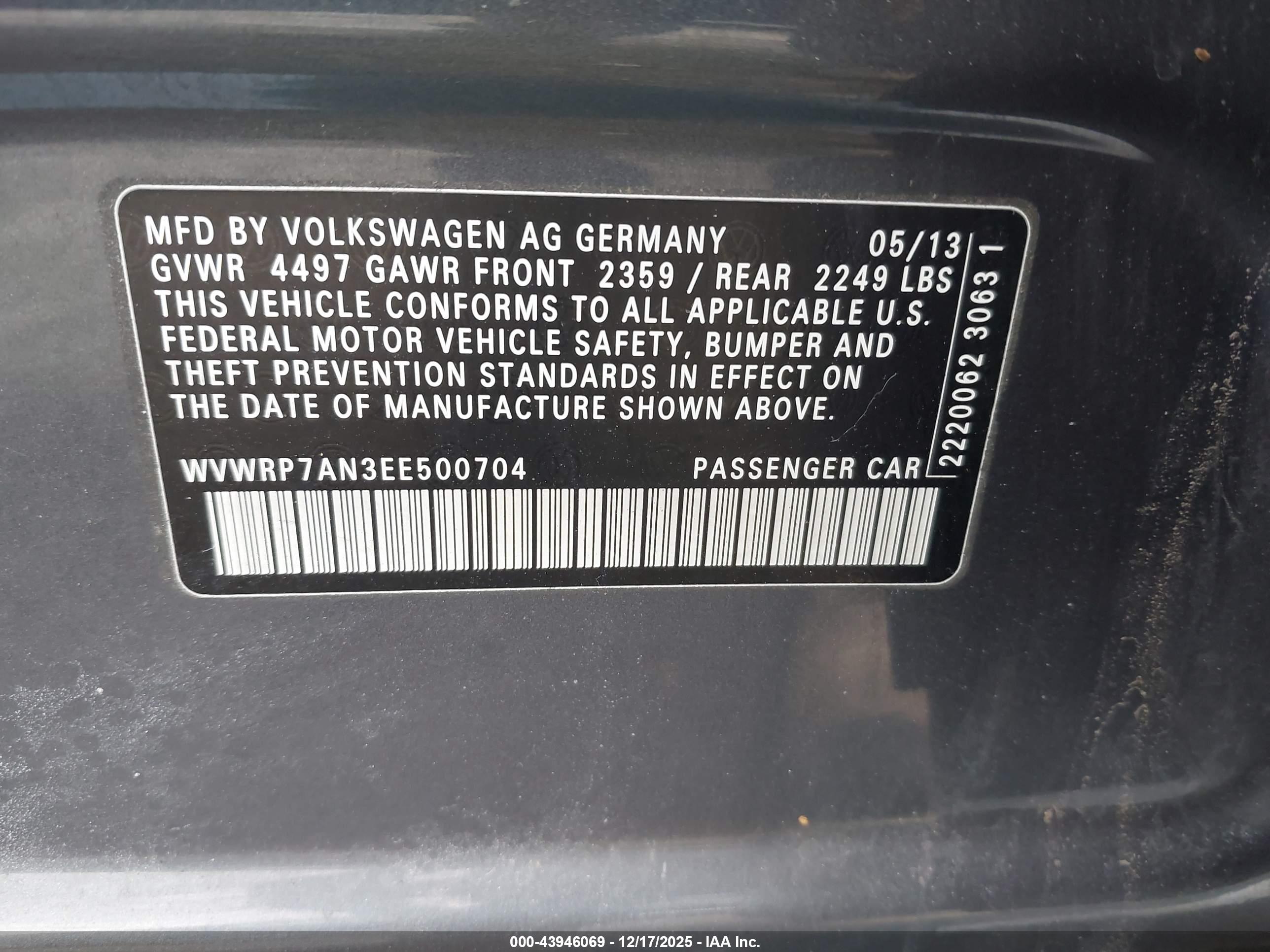 VOLKSWAGEN CC image 9
