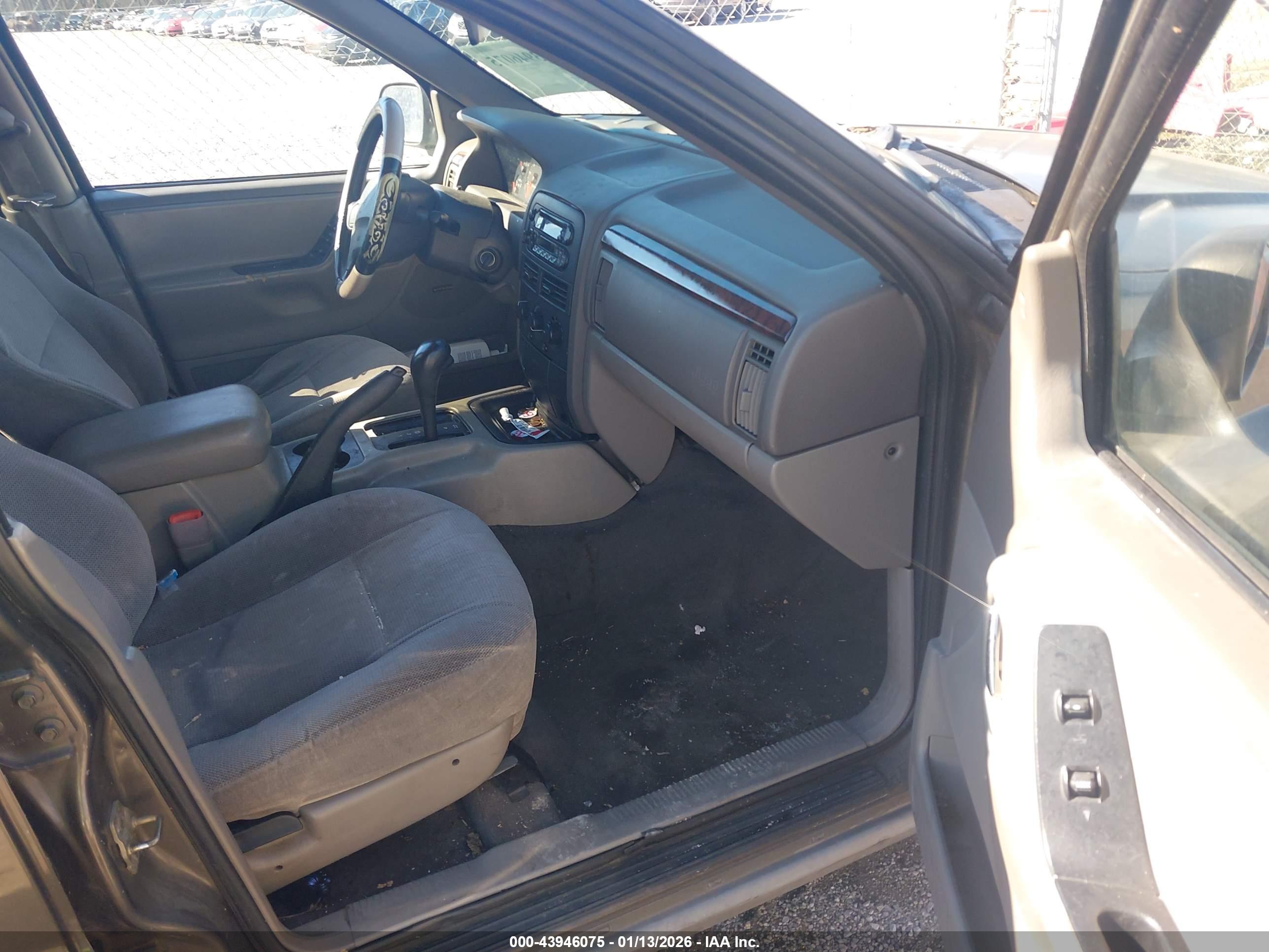 JEEP GRAND image 5