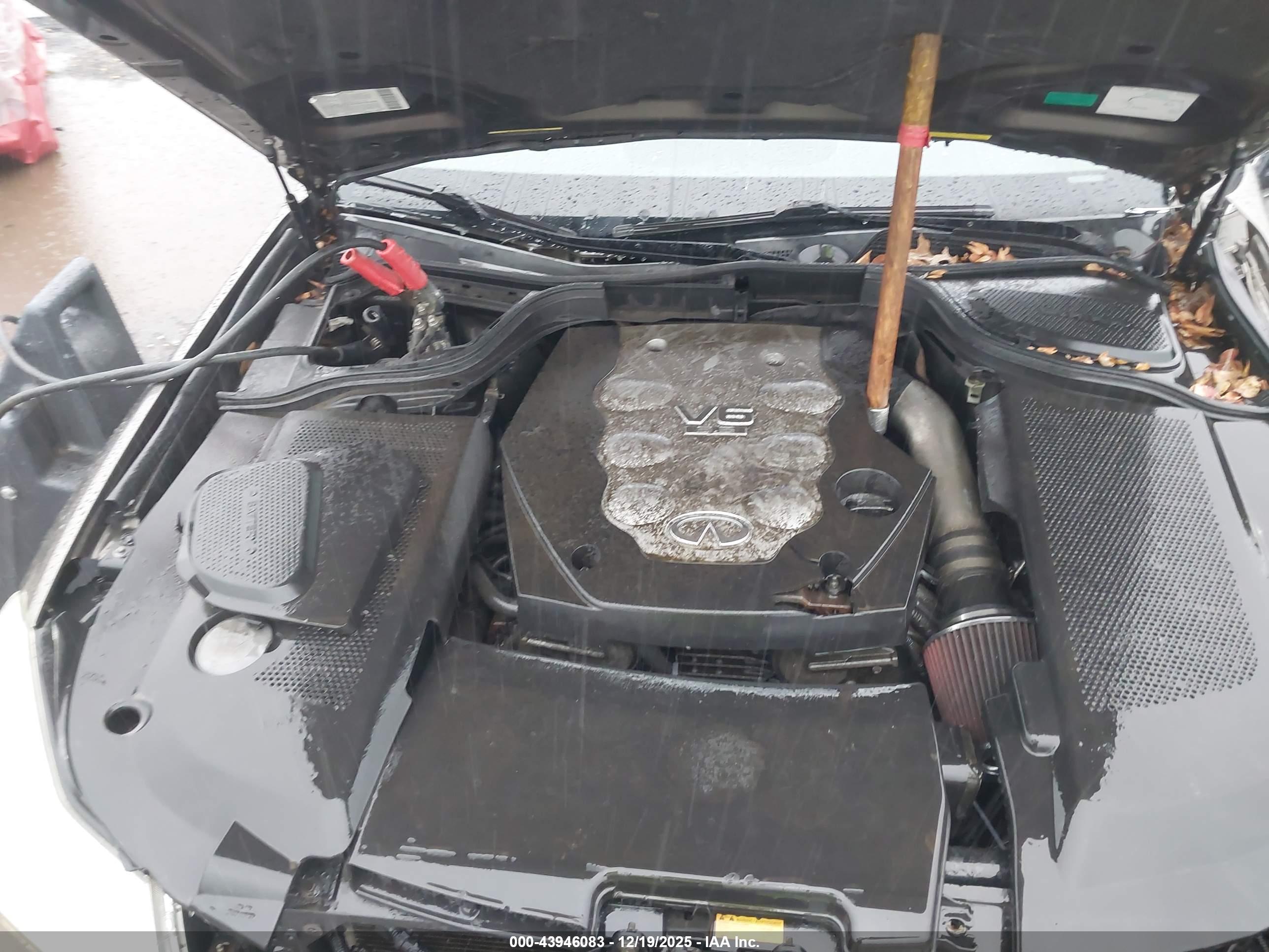 INFINITI M35X image 10