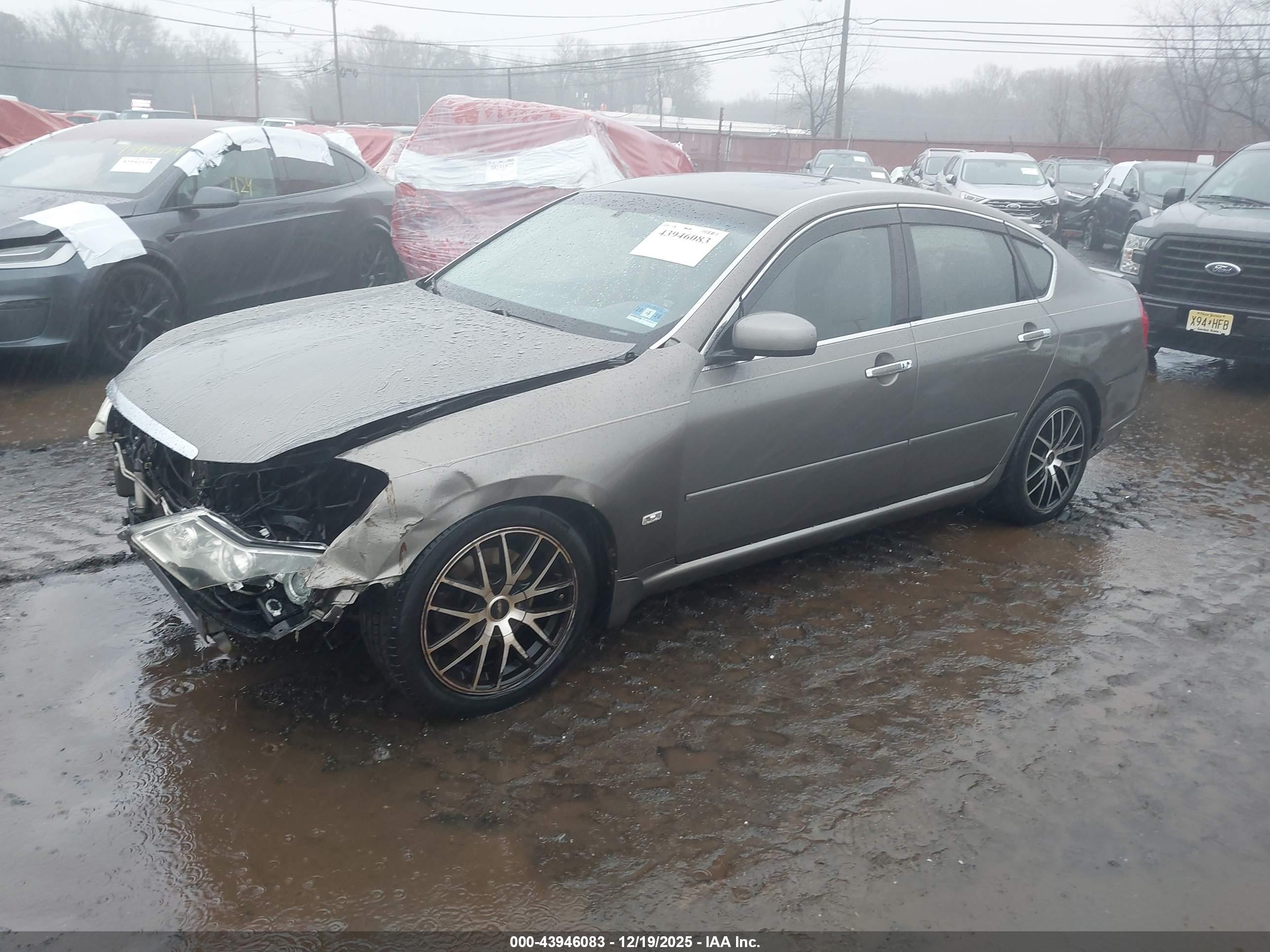 INFINITI M35X image 2