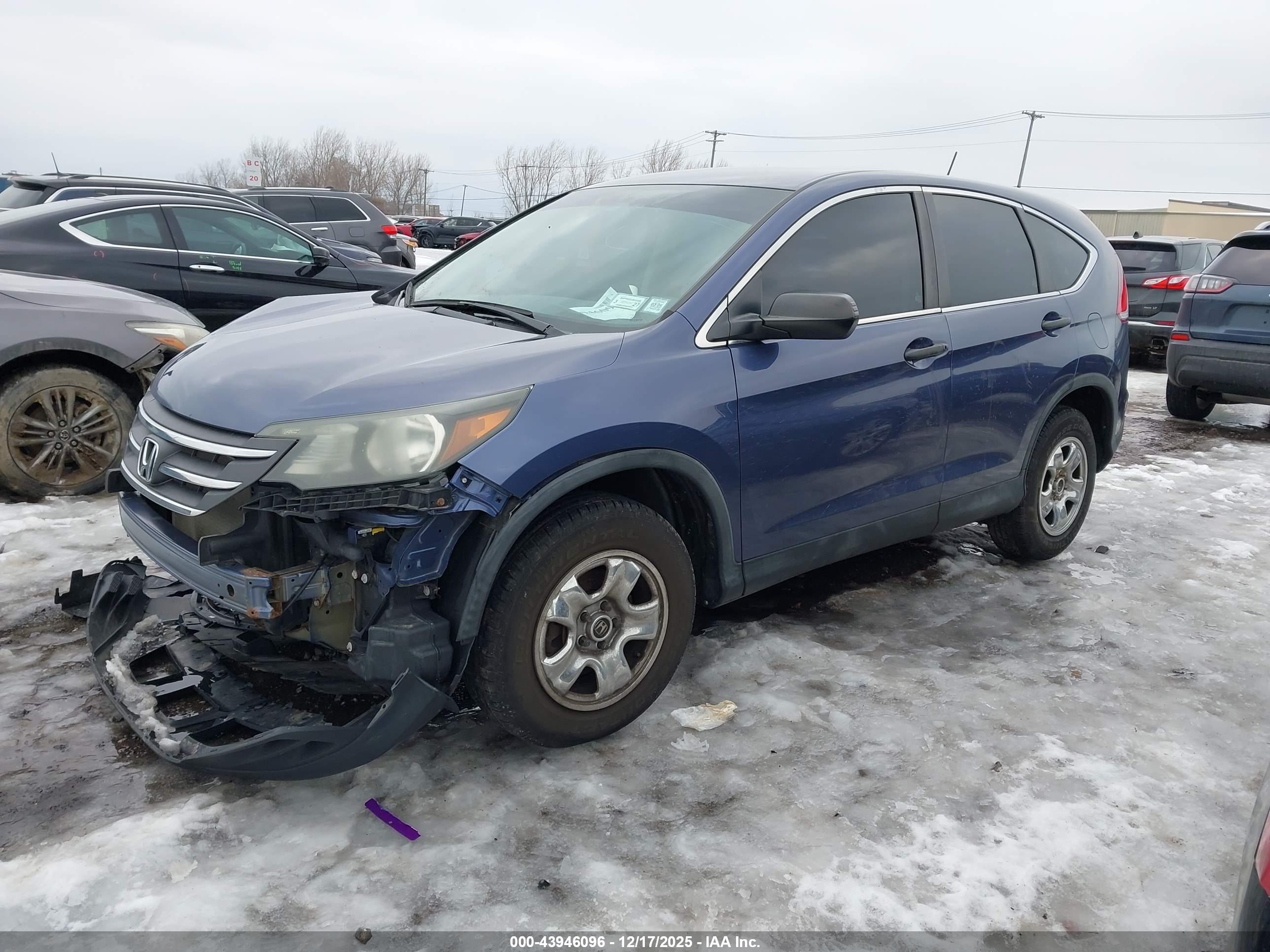 HONDA CR-V image 2