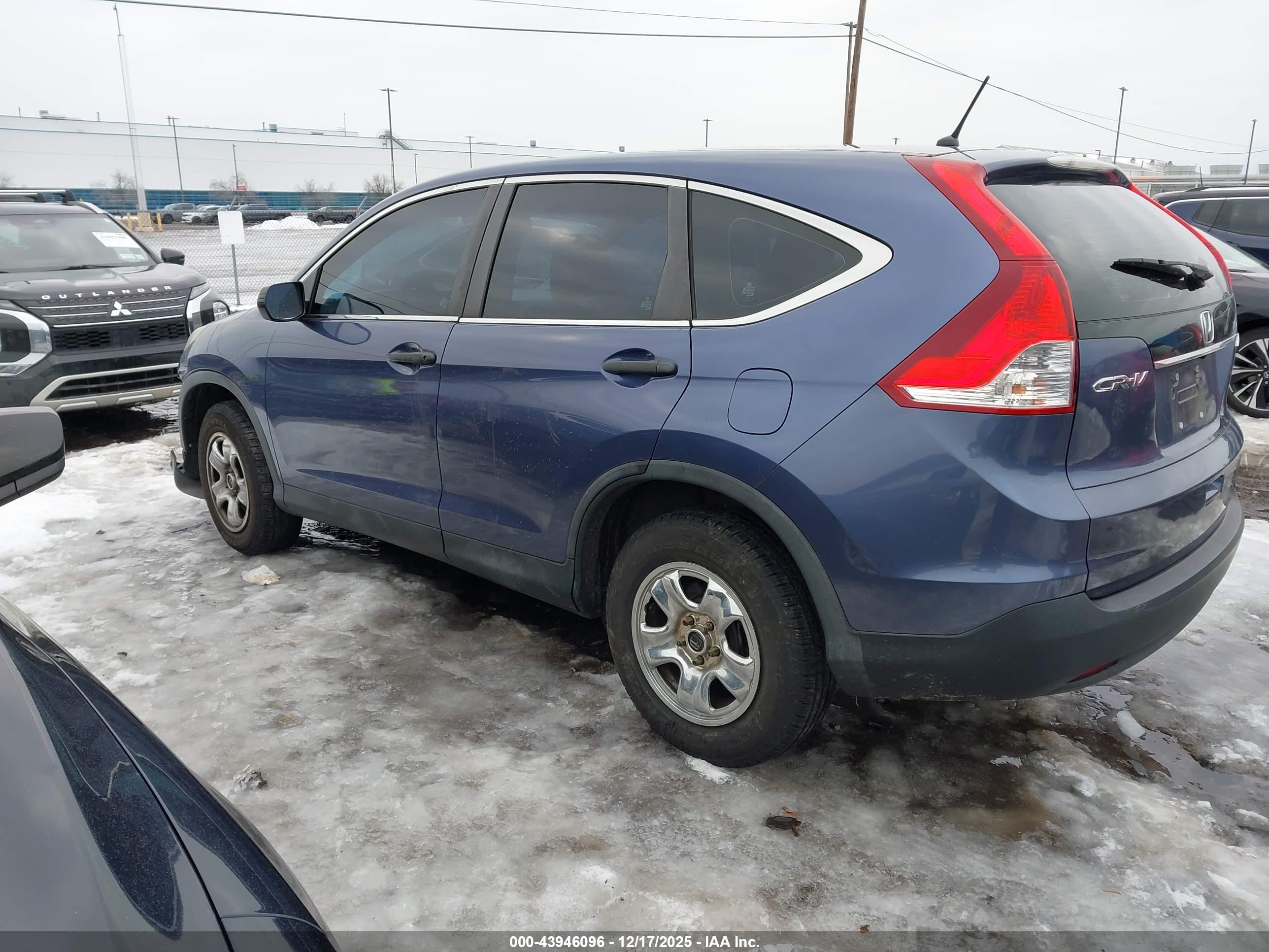 HONDA CR-V image 3