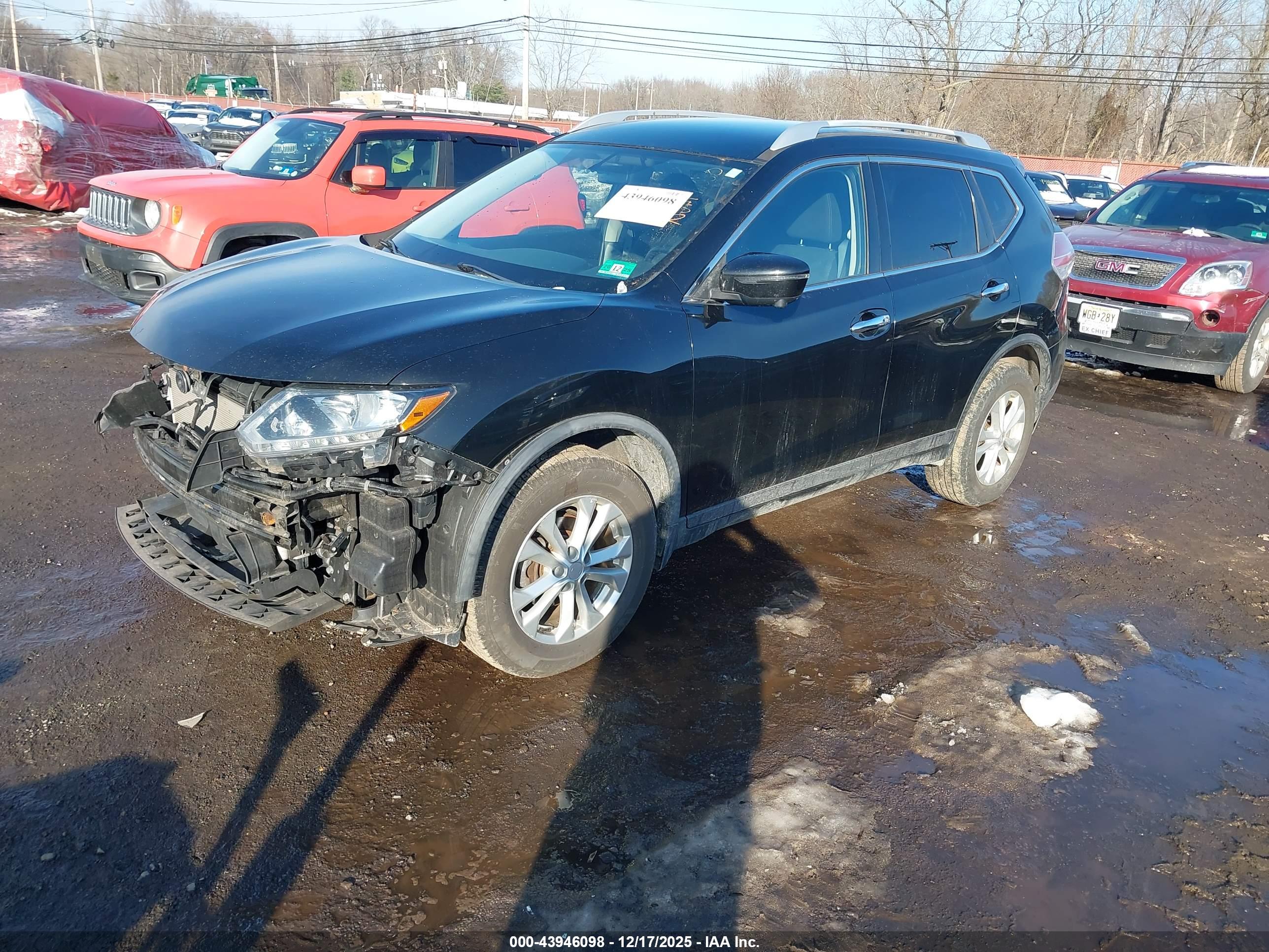 NISSAN ROGUE image 2