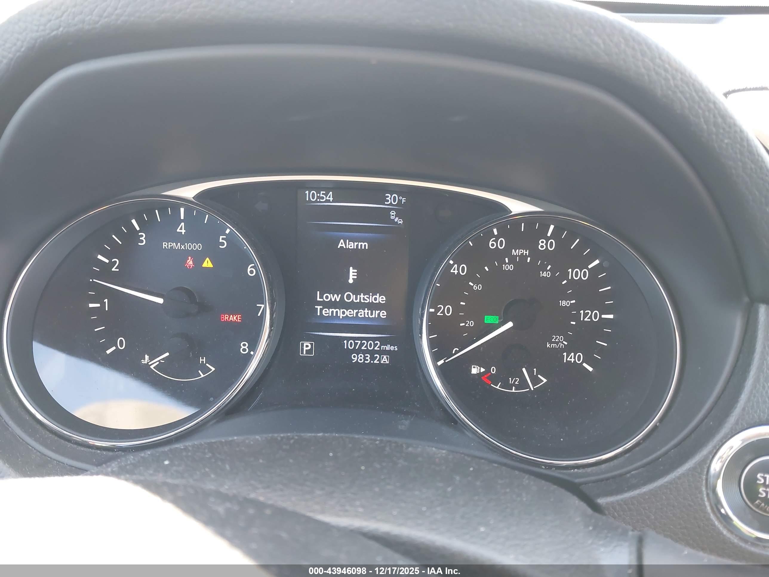 NISSAN ROGUE image 7