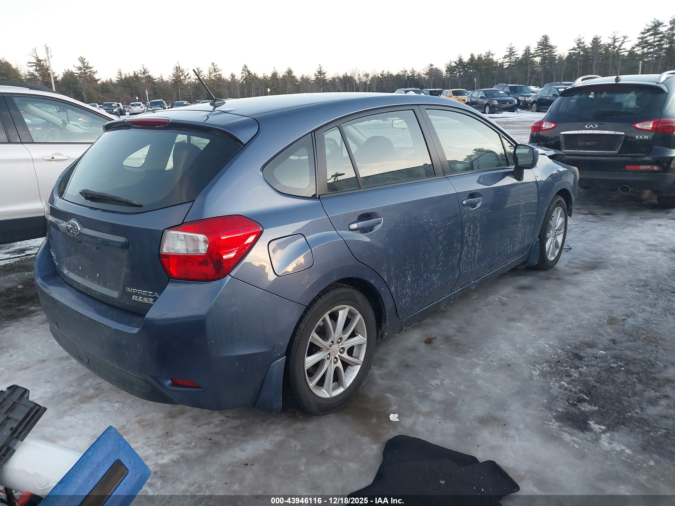 SUBARU IMPREZA image 4