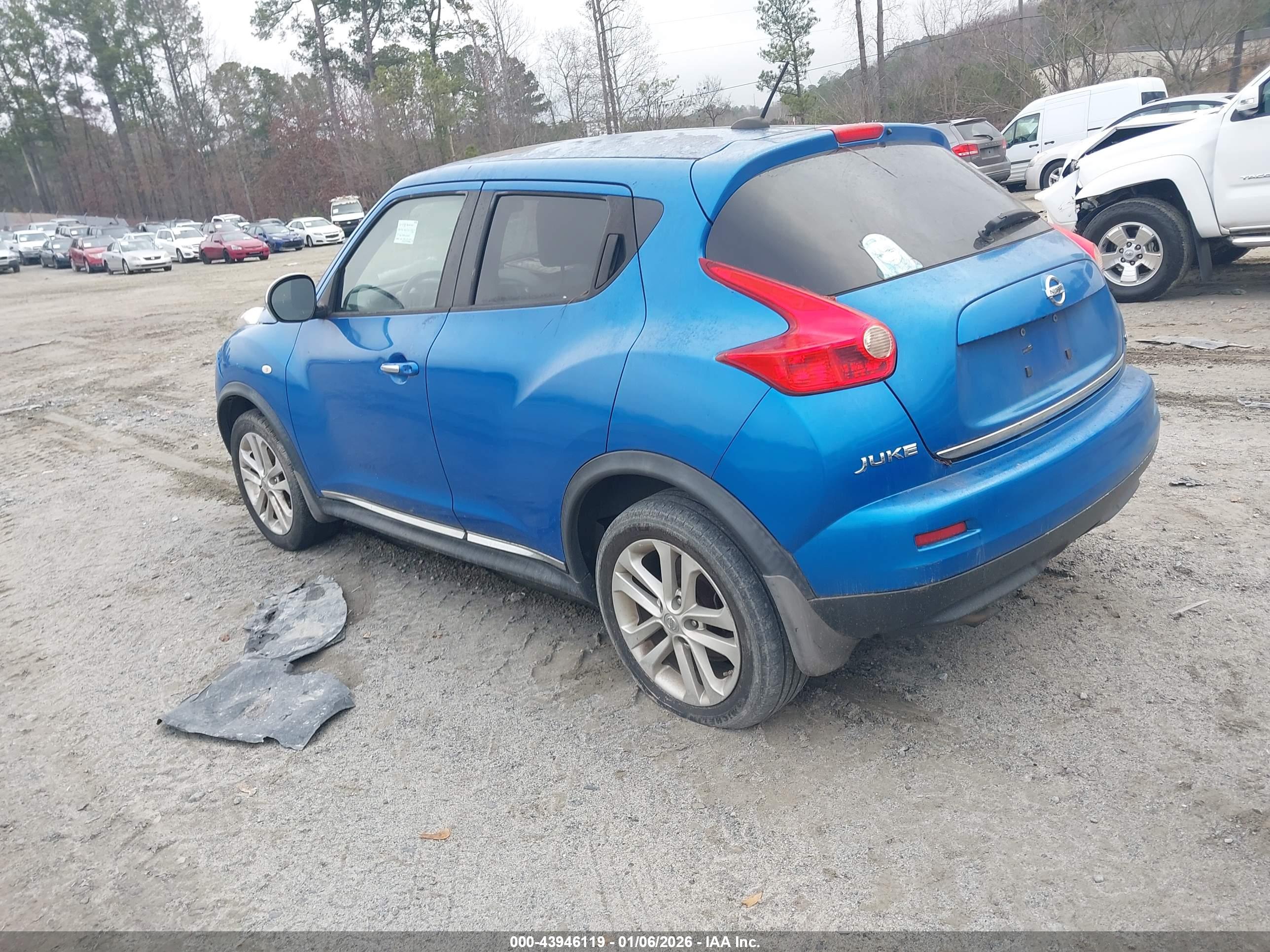 NISSAN JUKE image 3
