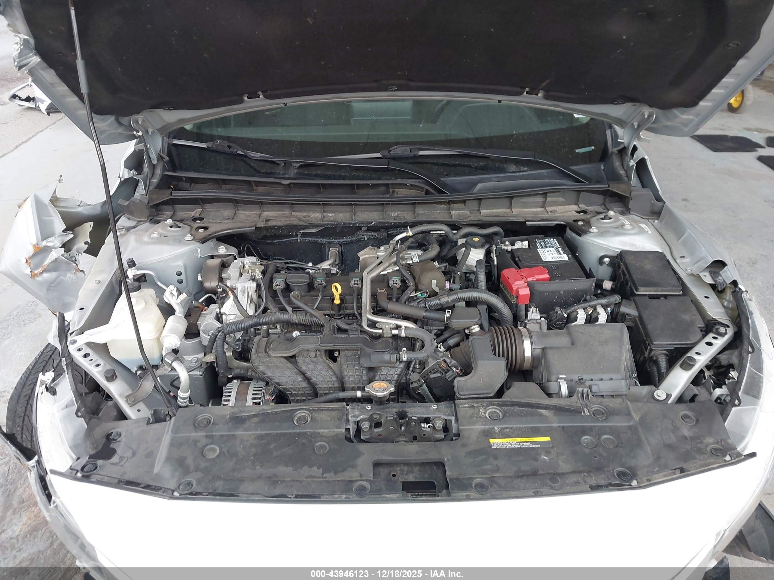 NISSAN ALTIMA image 10