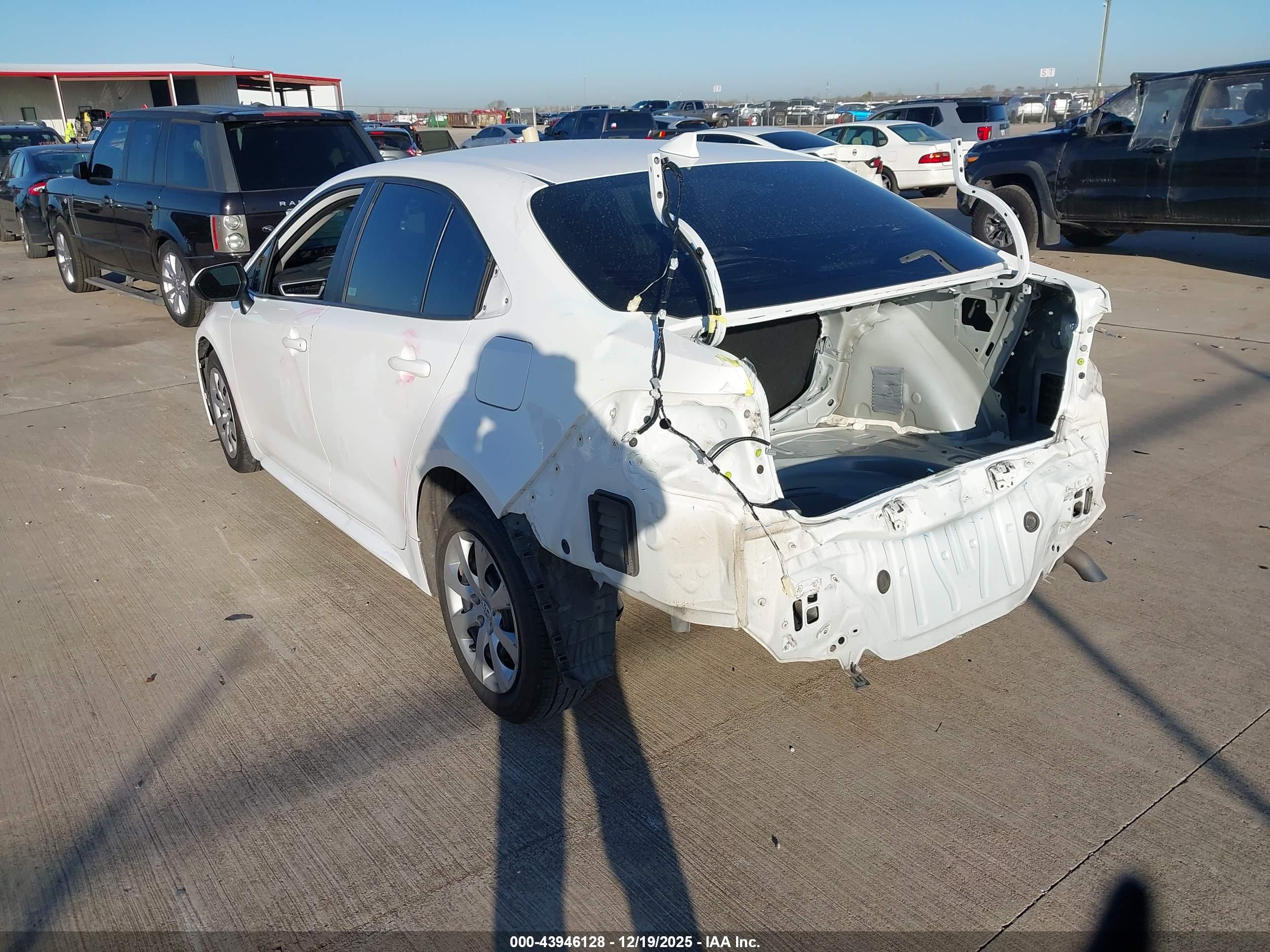TOYOTA COROLLA image 3