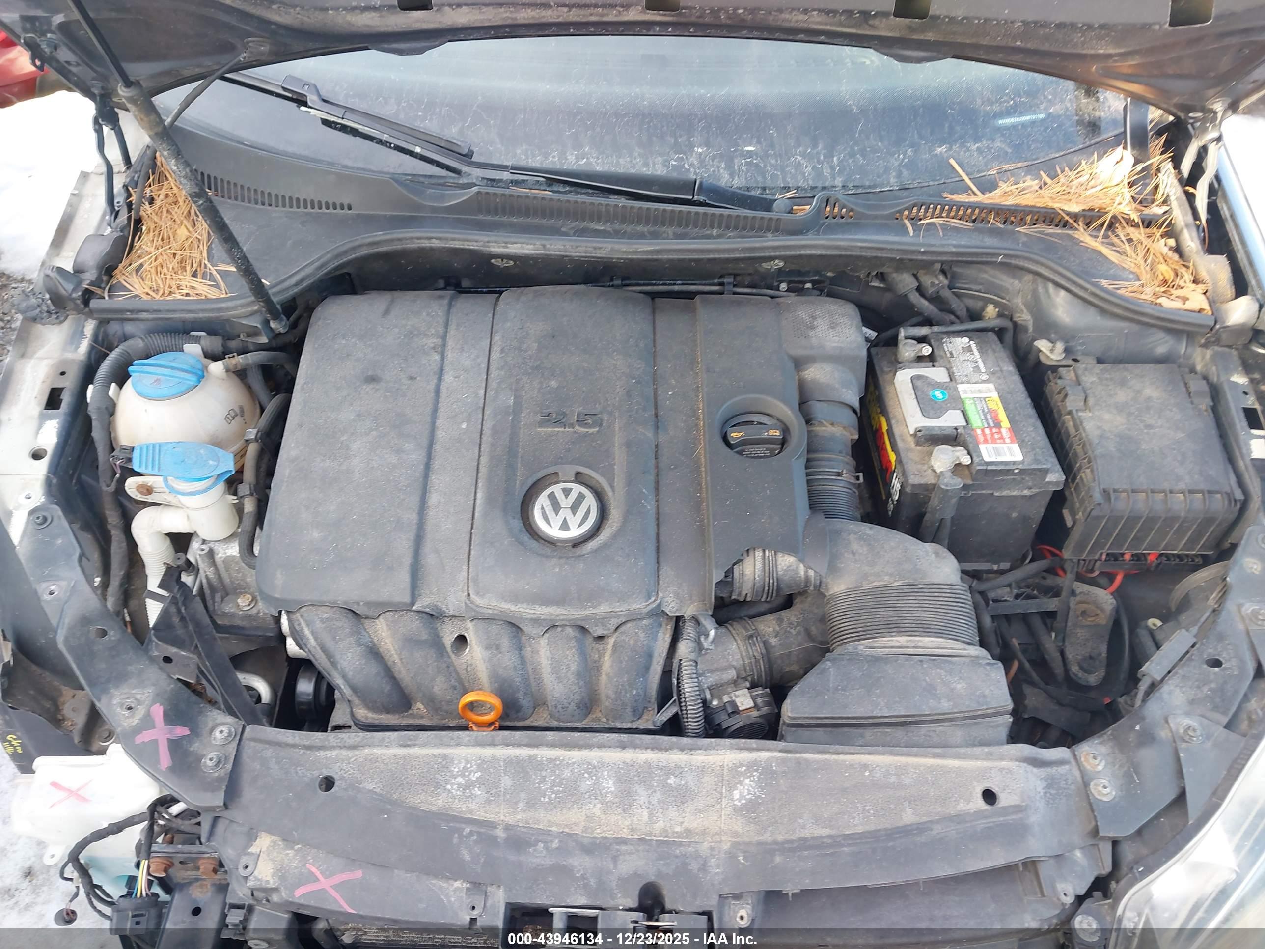 VOLKSWAGEN GOLF image 10