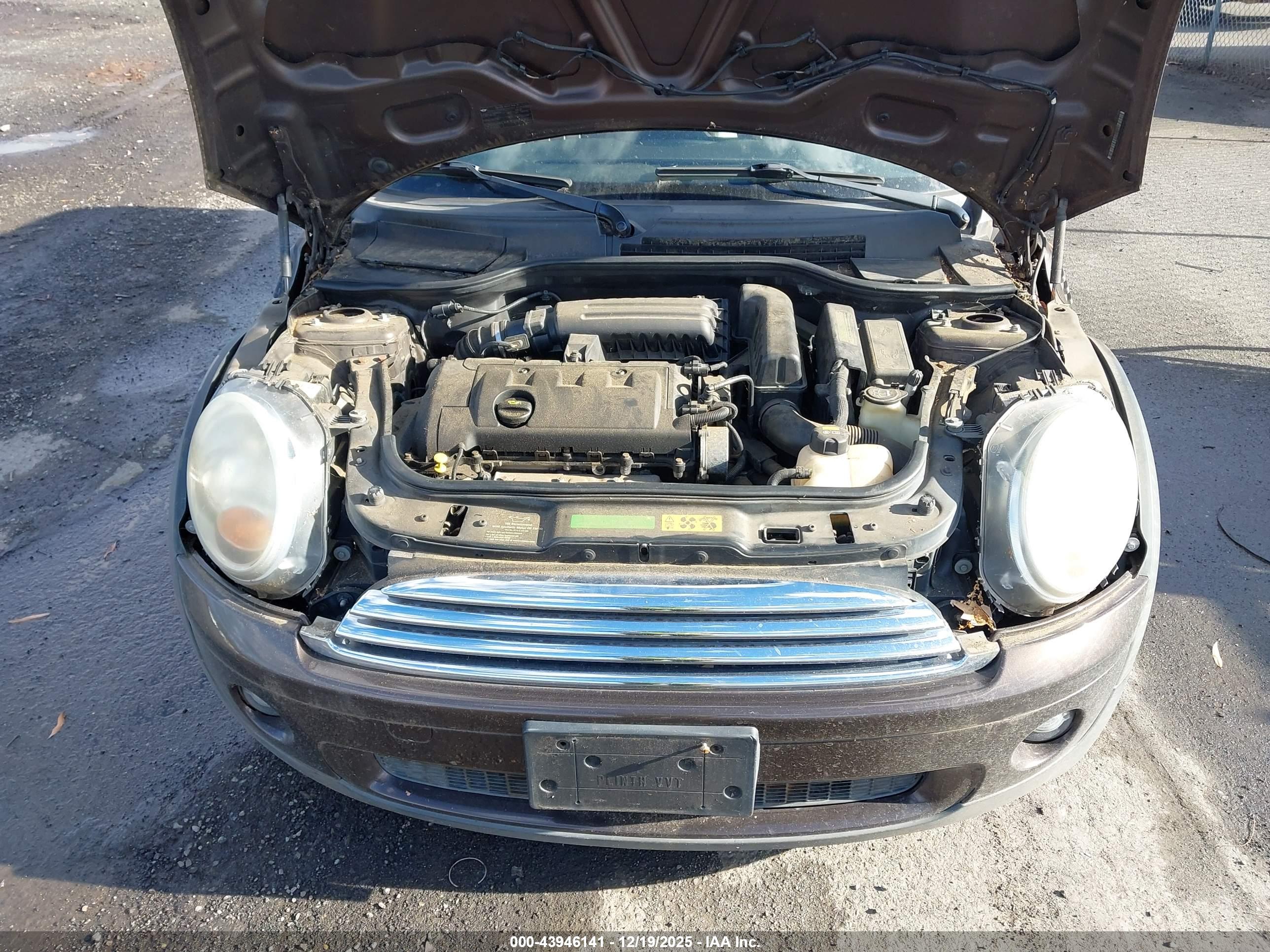 MINI COOPER image 6