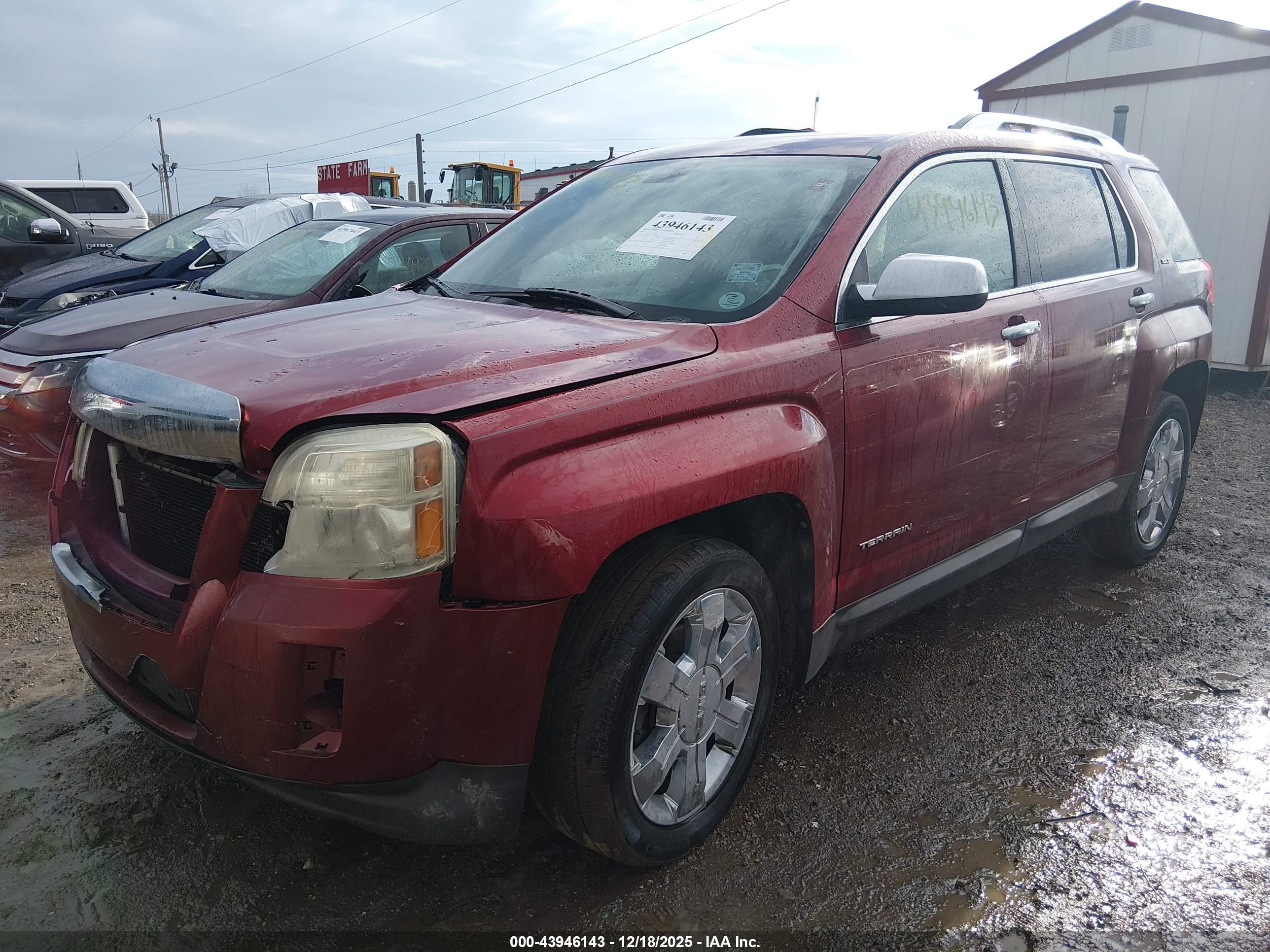 GMC TERRAIN image 2