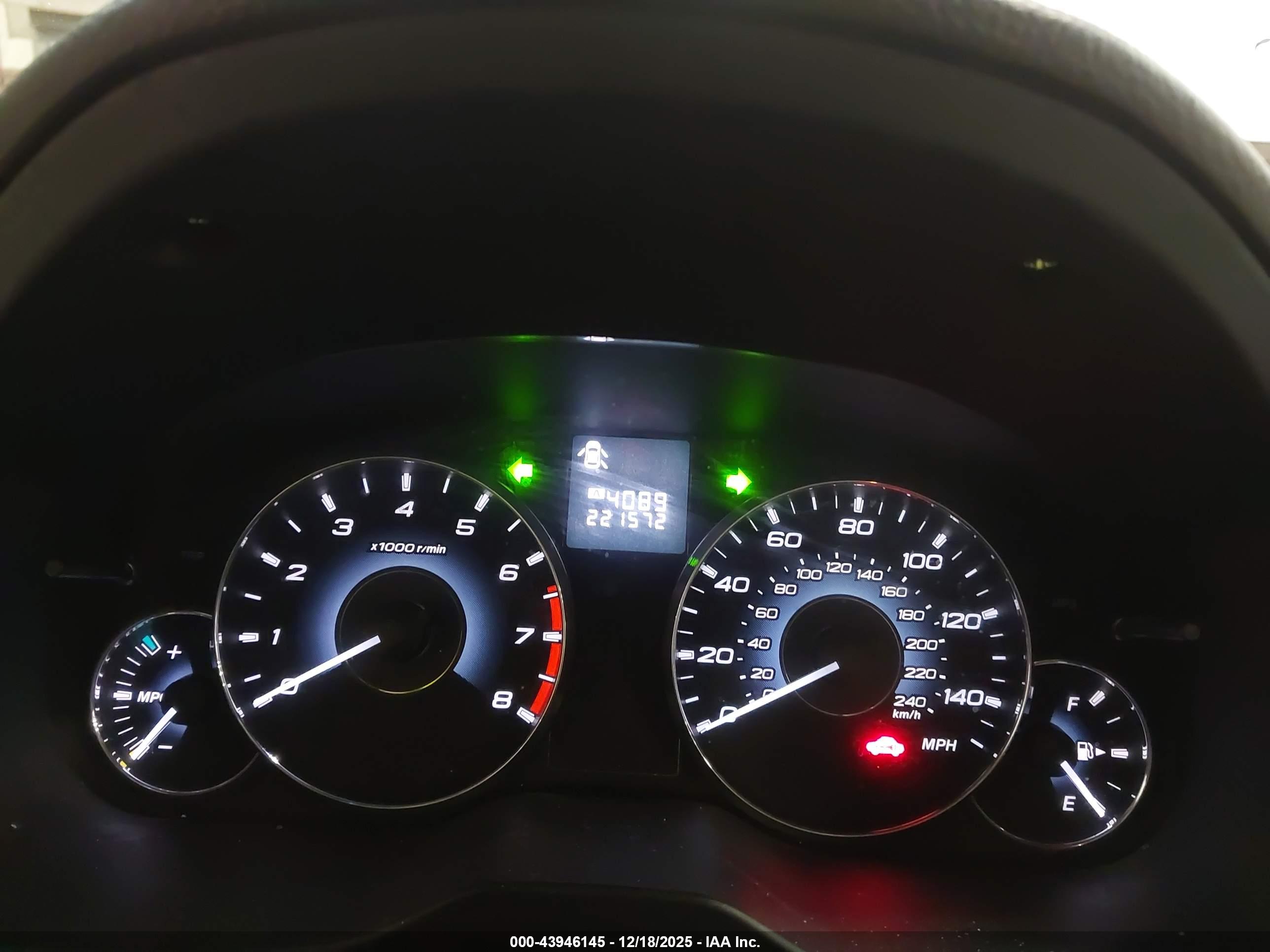 SUBARU OUTBACK image 7