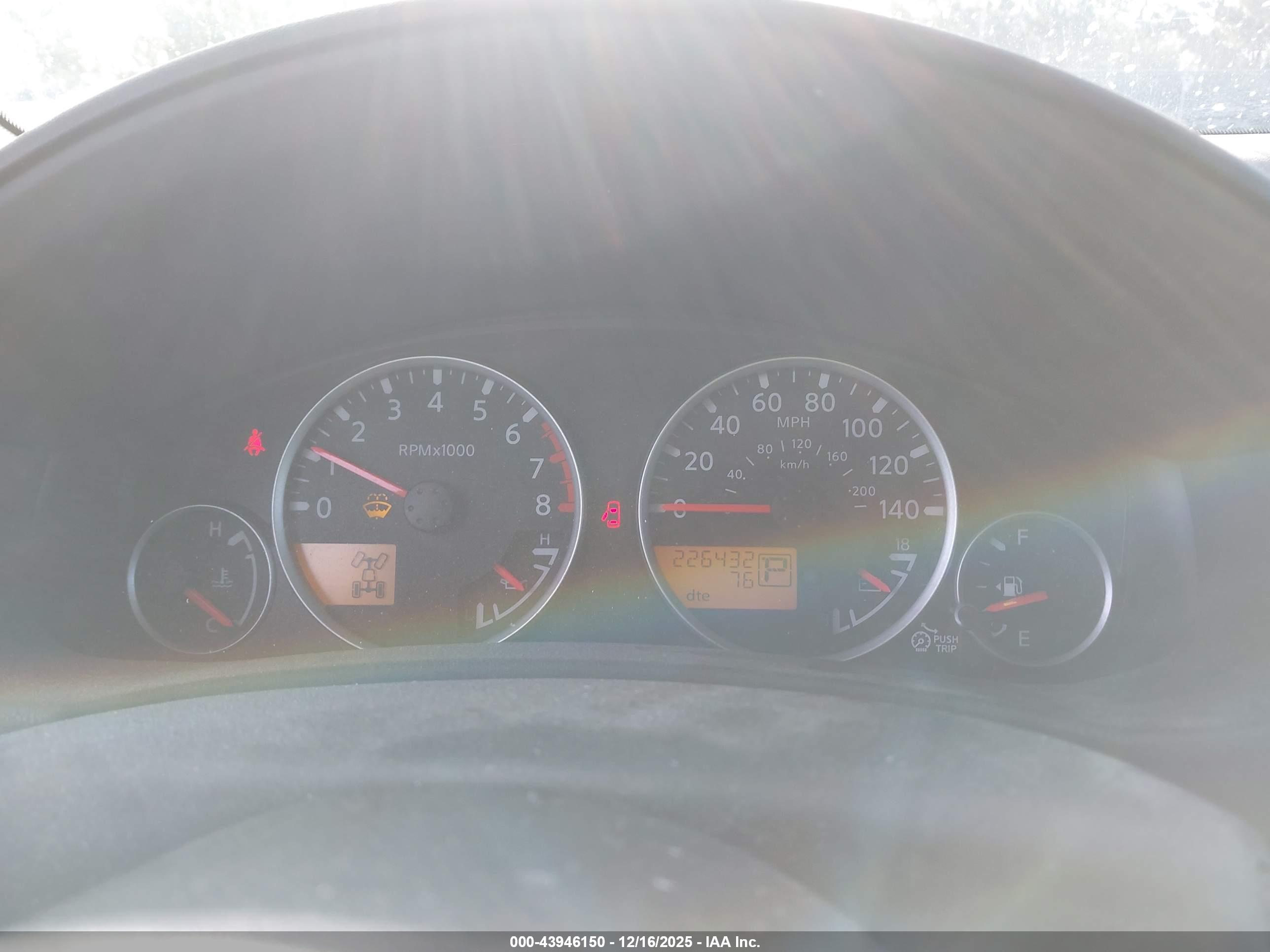 NISSAN PATHFINDER image 7