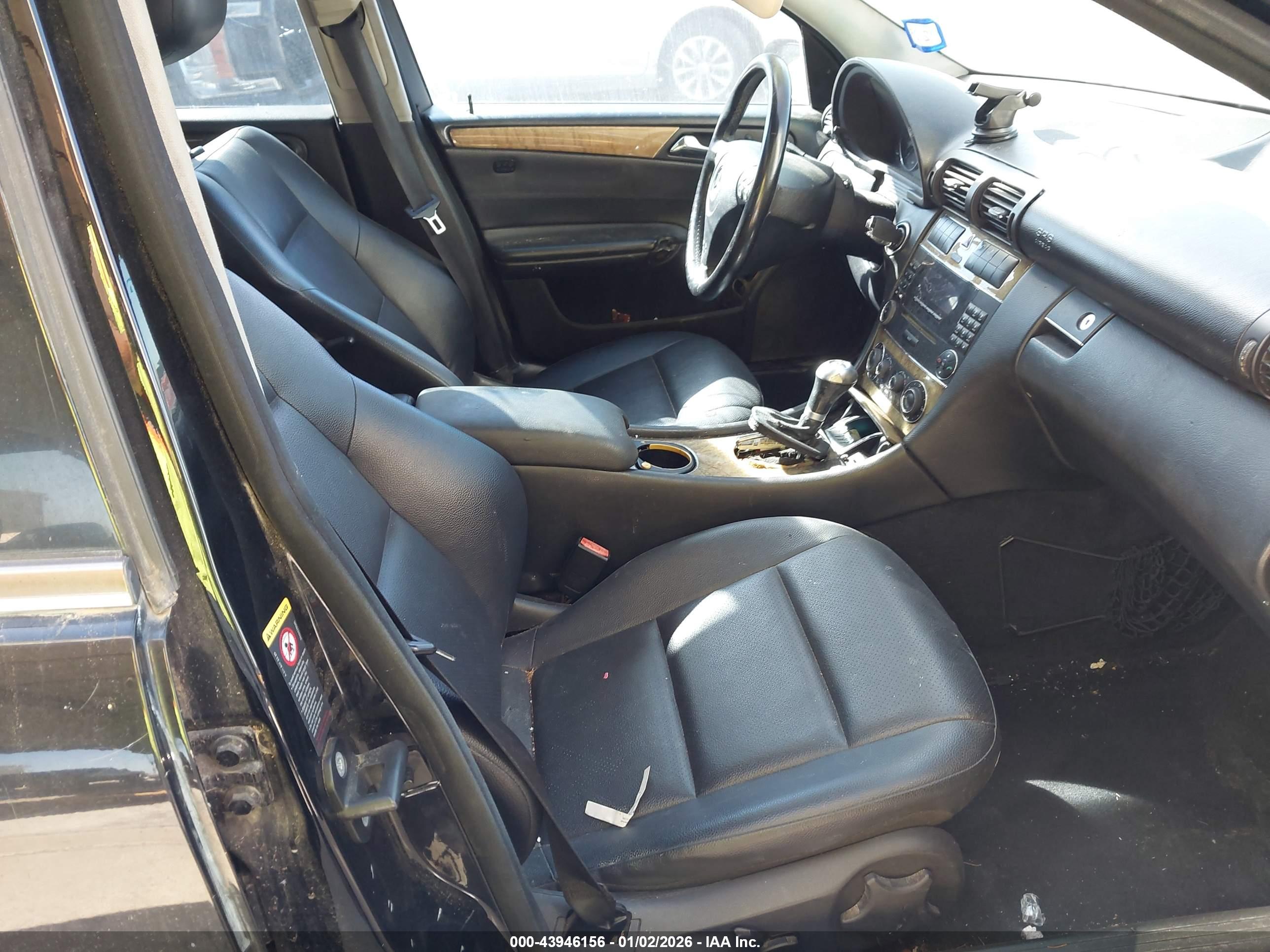 MERCEDES-BENZ C image 5