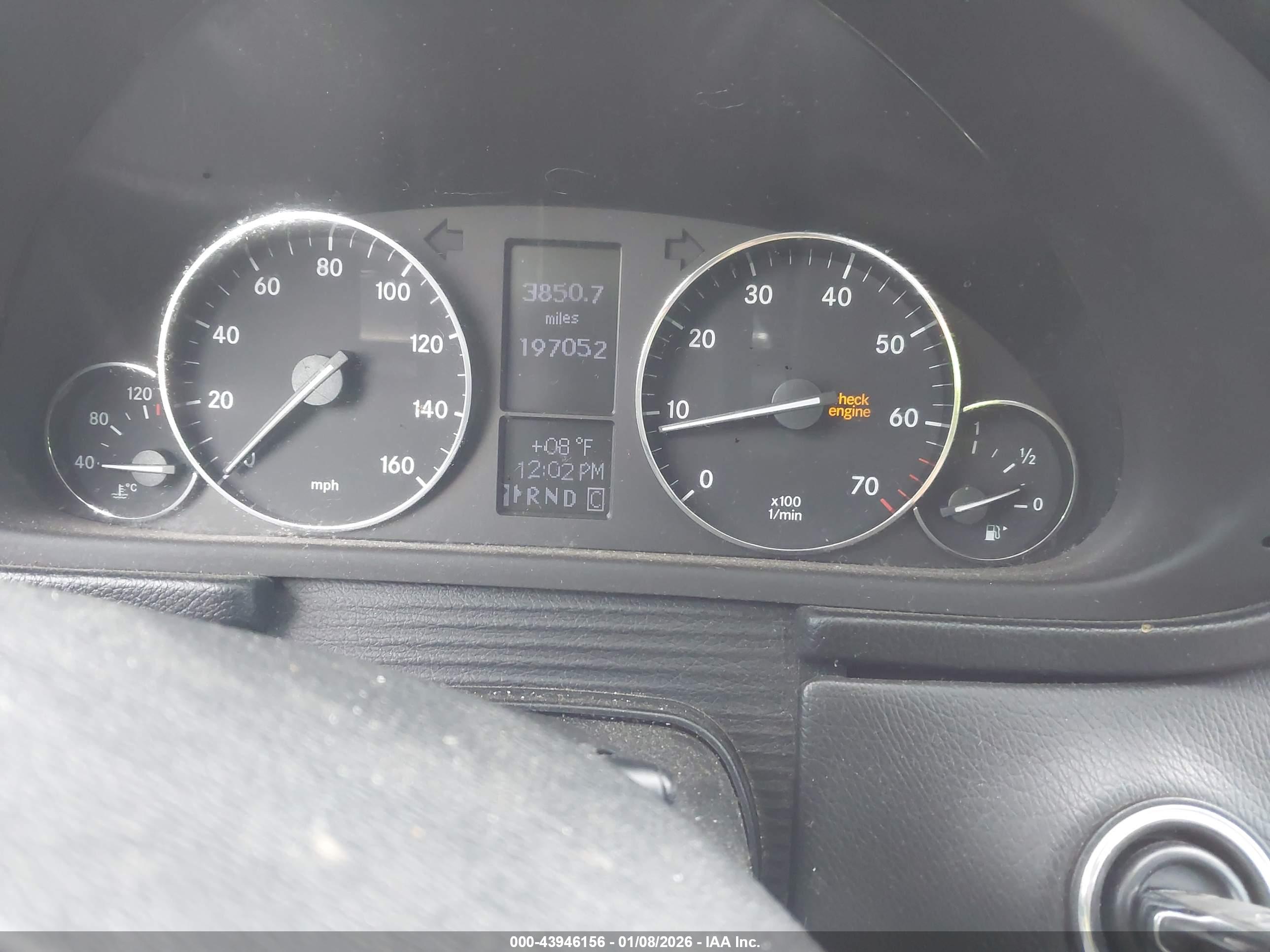 MERCEDES-BENZ C image 7