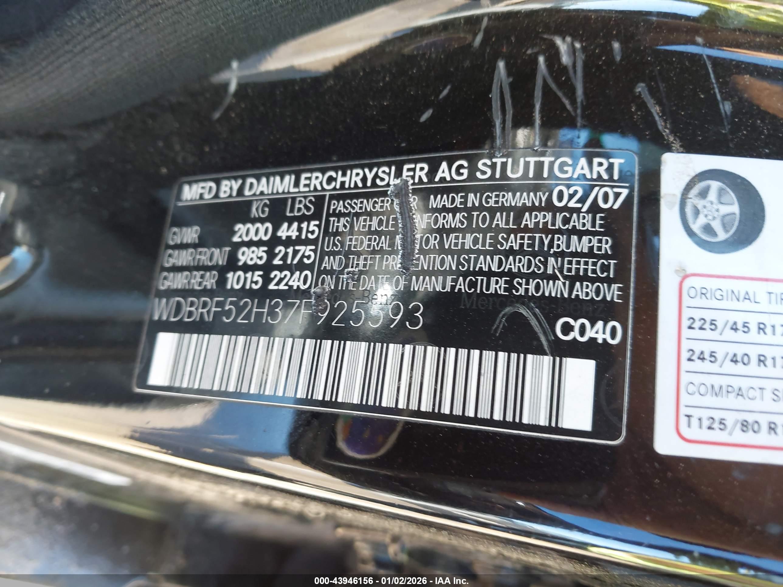 MERCEDES-BENZ C image 9