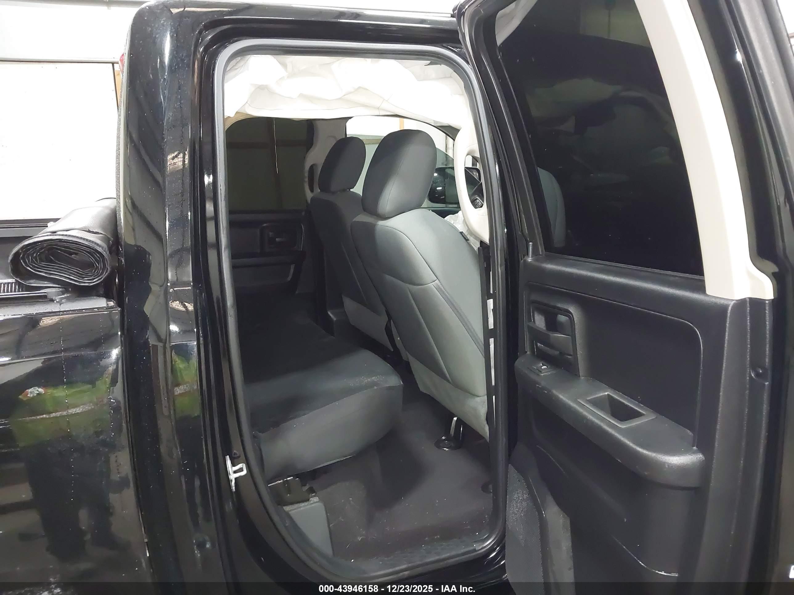 RAM 1500 image 8