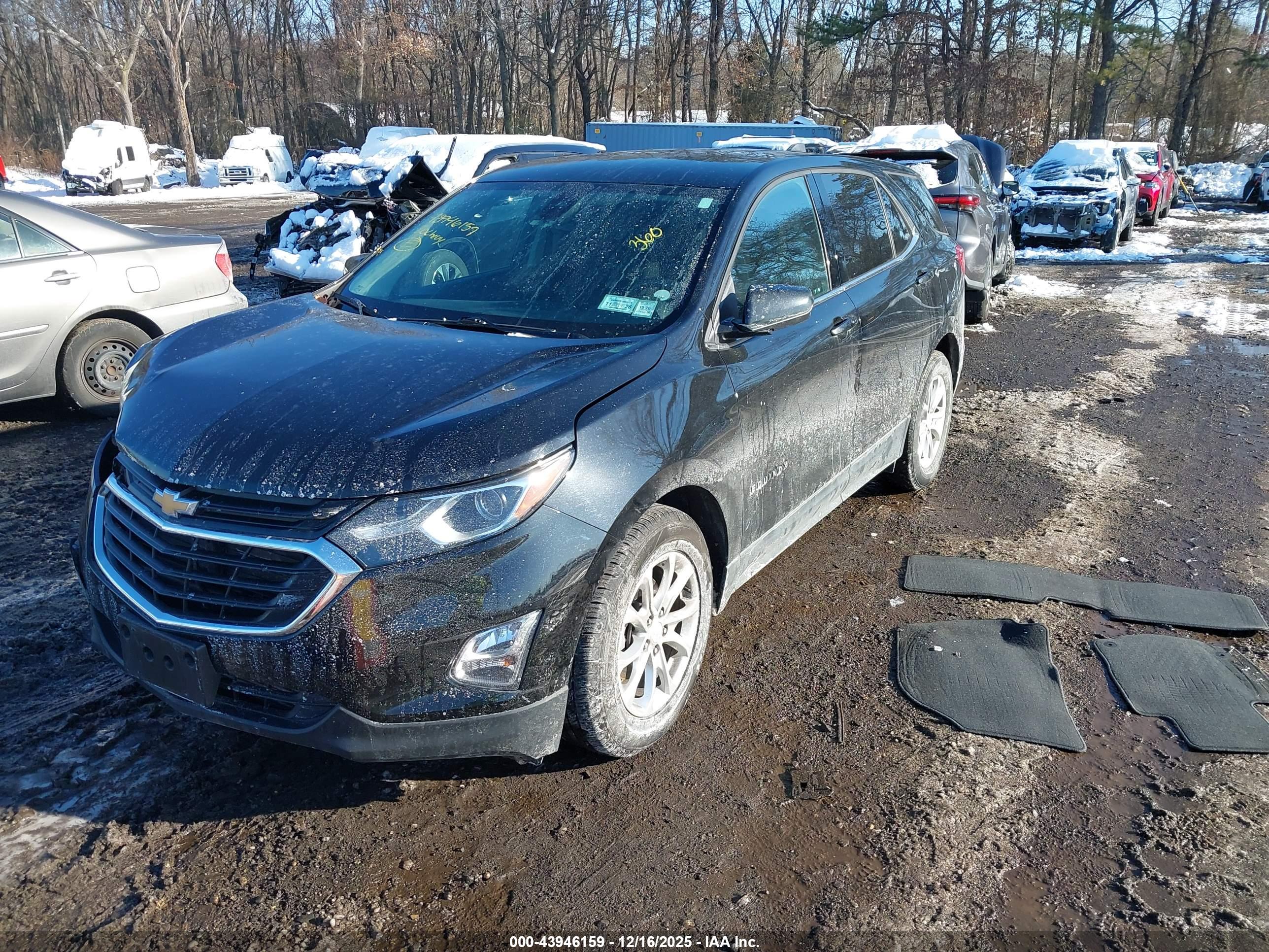 CHEVROLET EQUINOX image 2