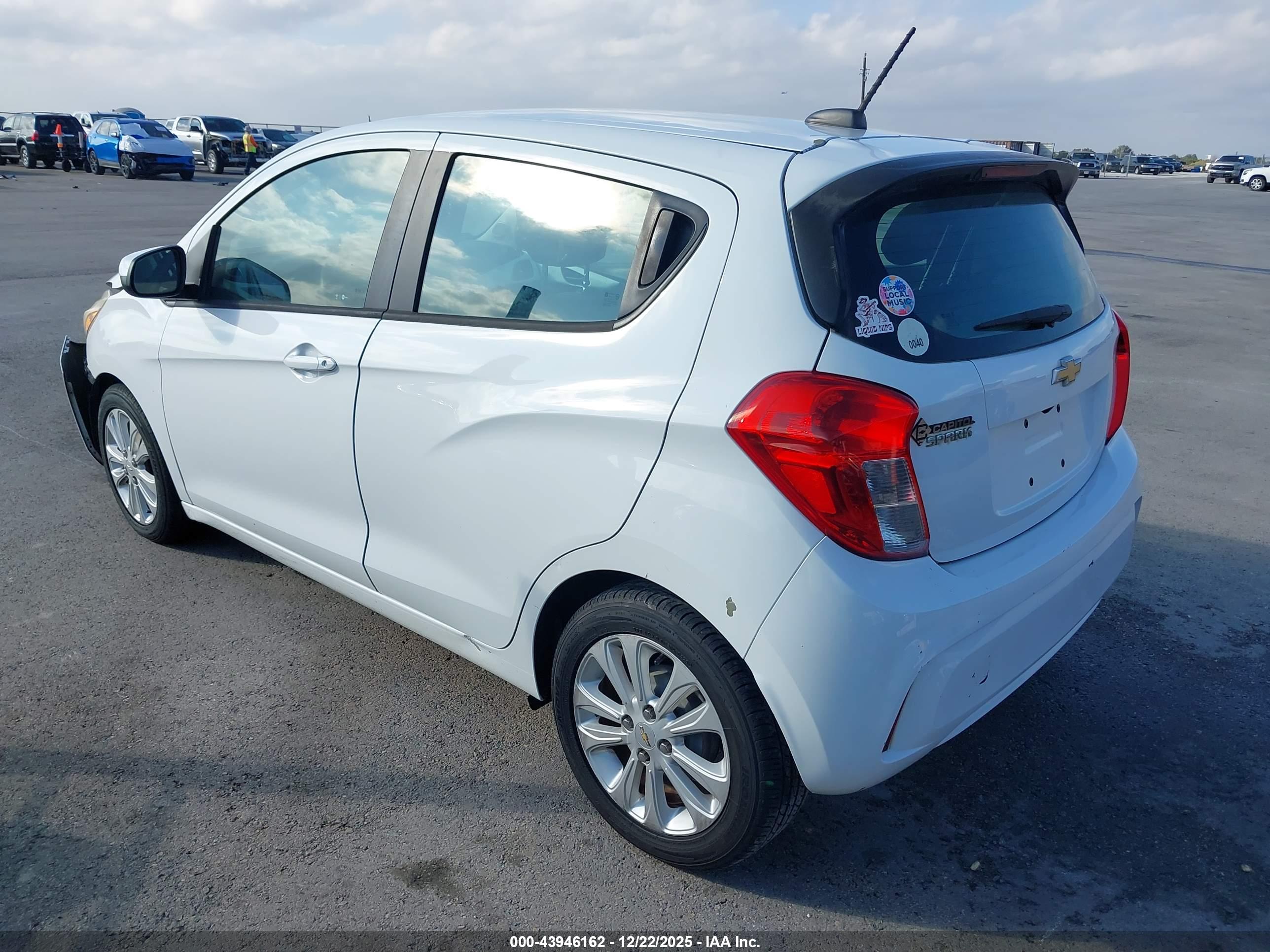 CHEVROLET SPARK image 3