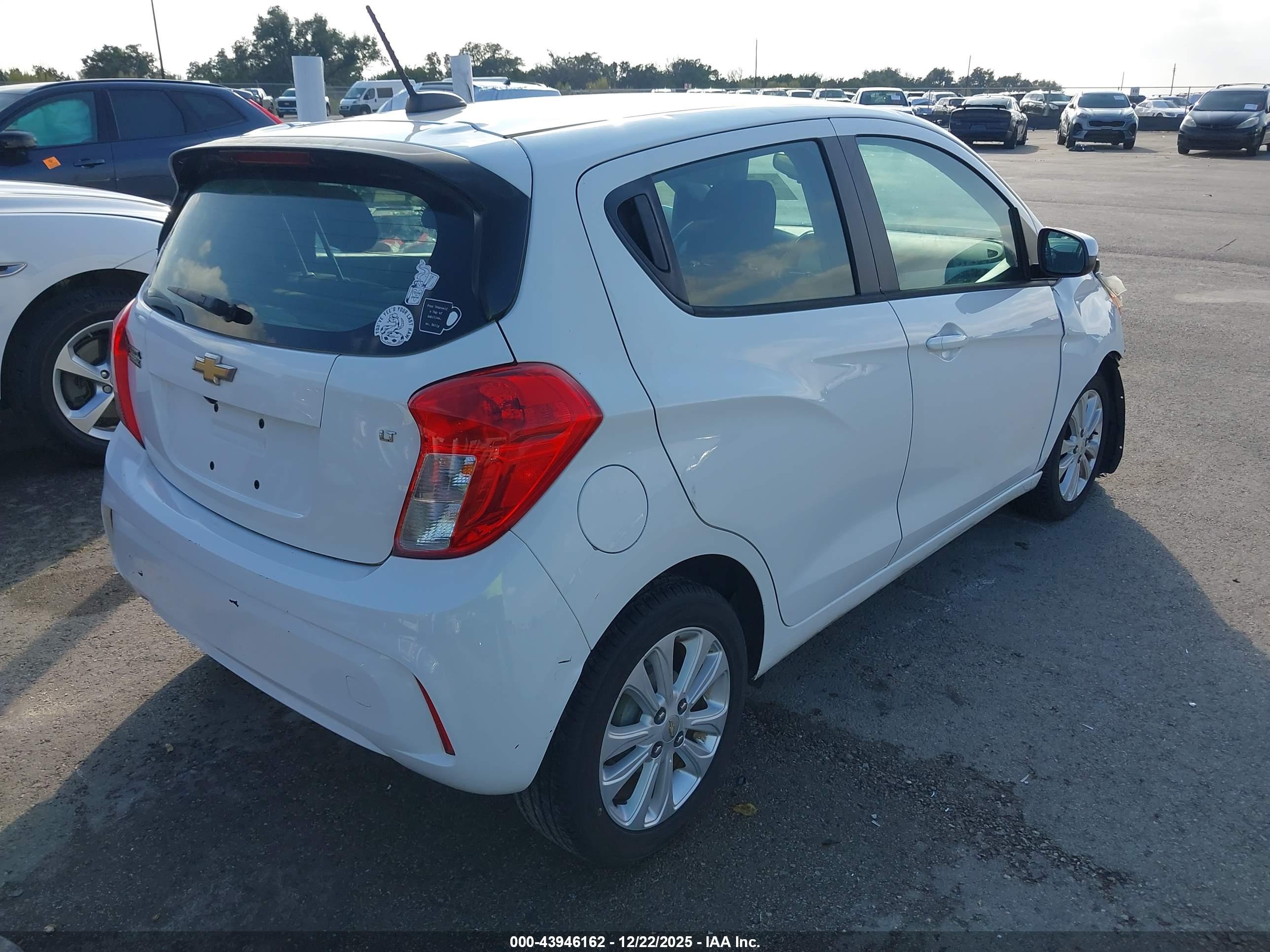CHEVROLET SPARK image 4