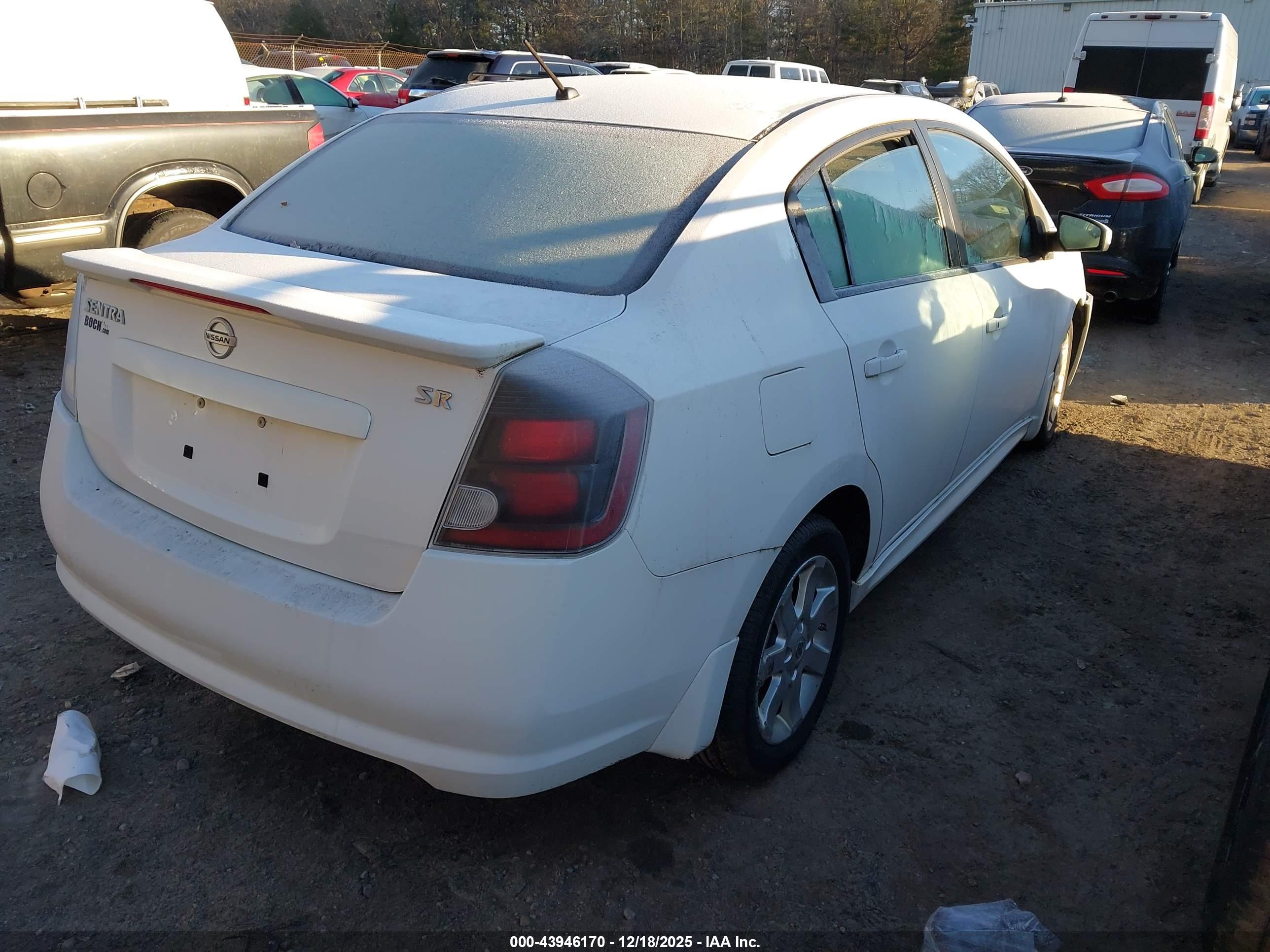 NISSAN SENTRA image 4